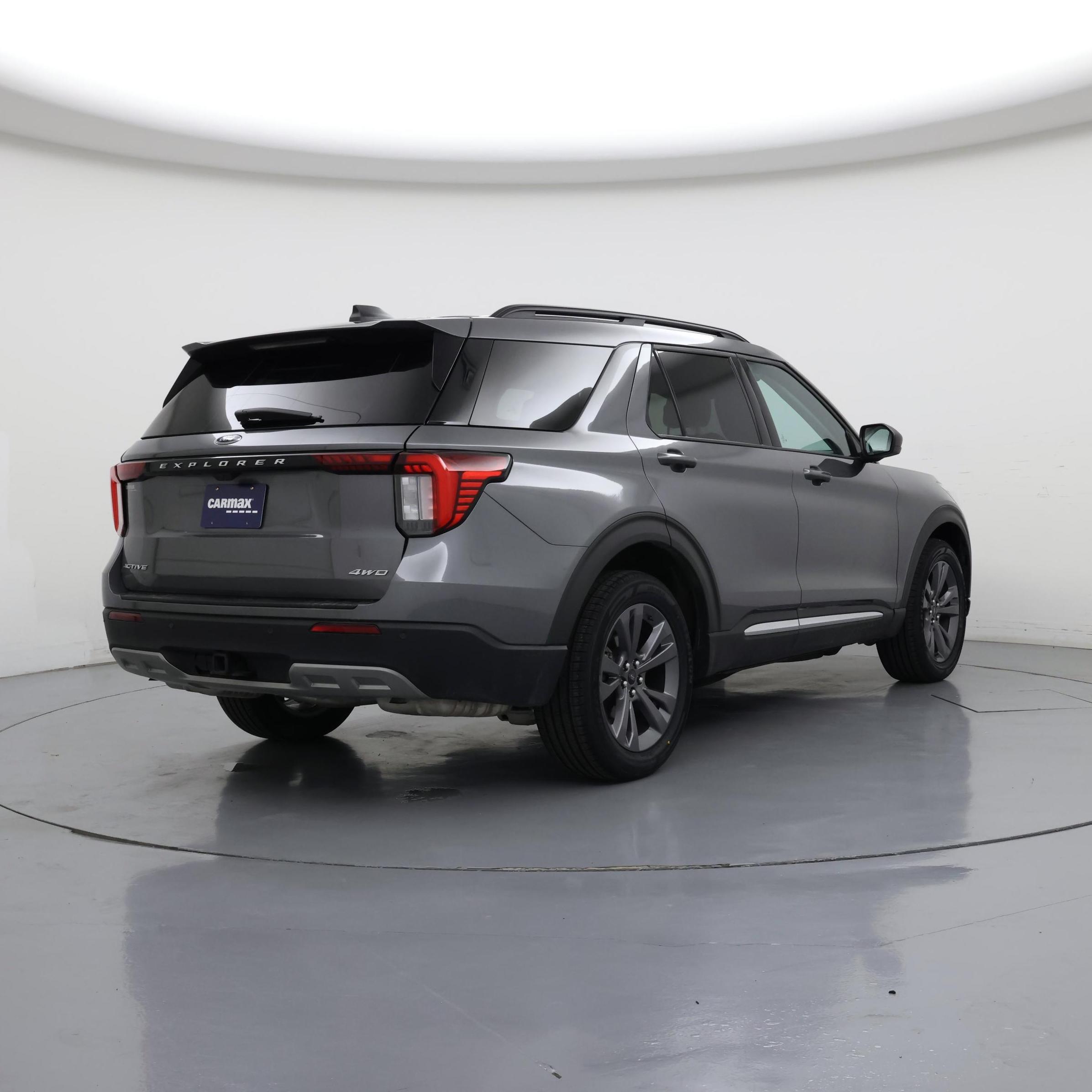 Thumbnail: 2025 Ford Explorer - 8