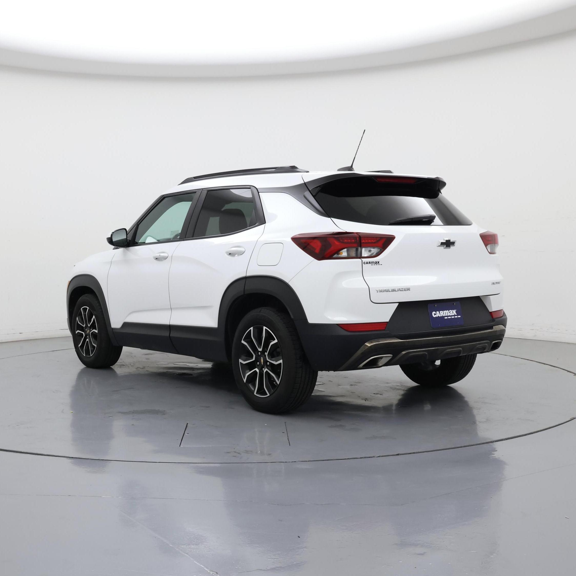 Thumbnail: 2022 Chevrolet TrailBlazer - 2