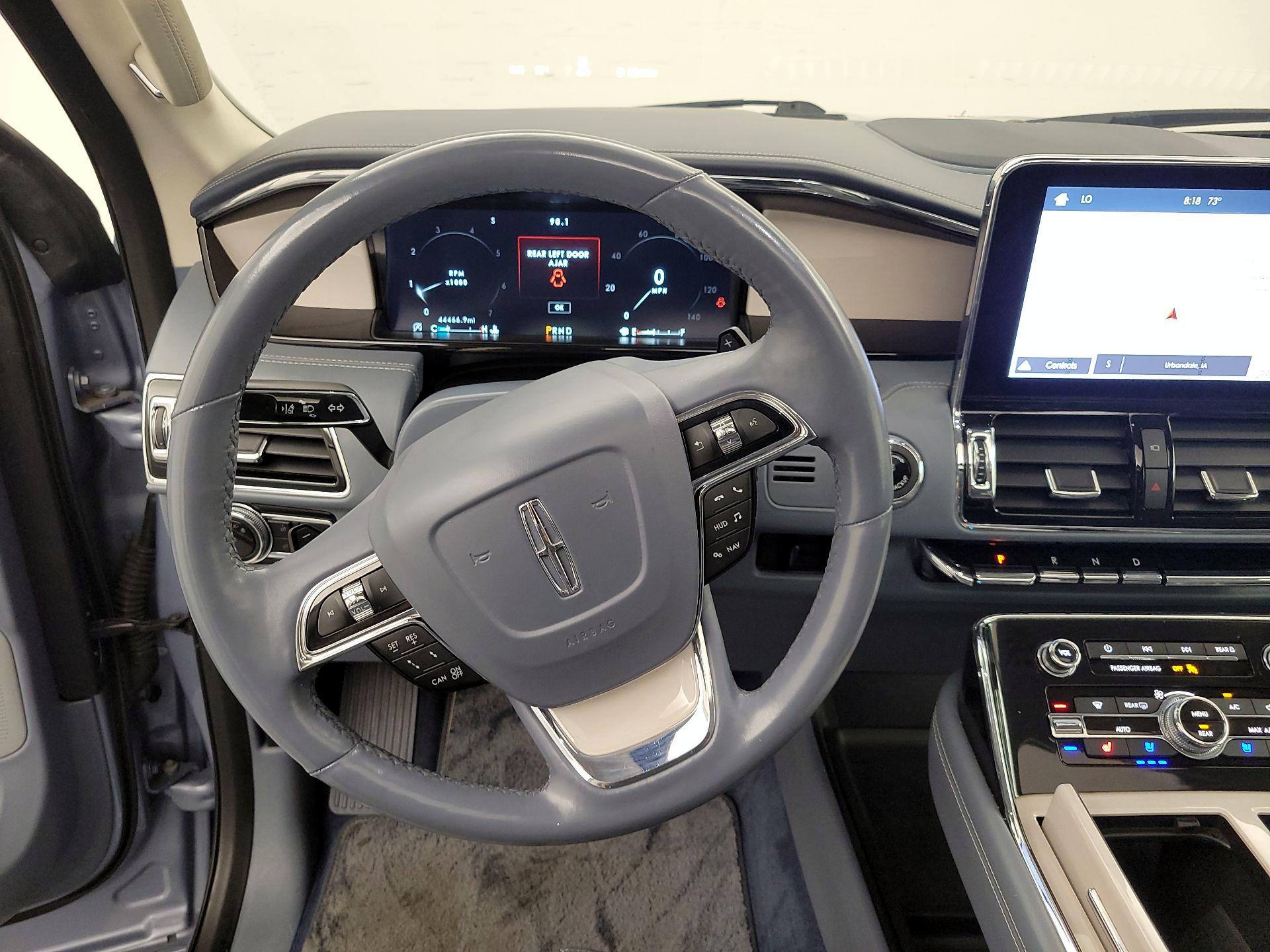 Thumbnail: 2019 Lincoln Navigator - 10