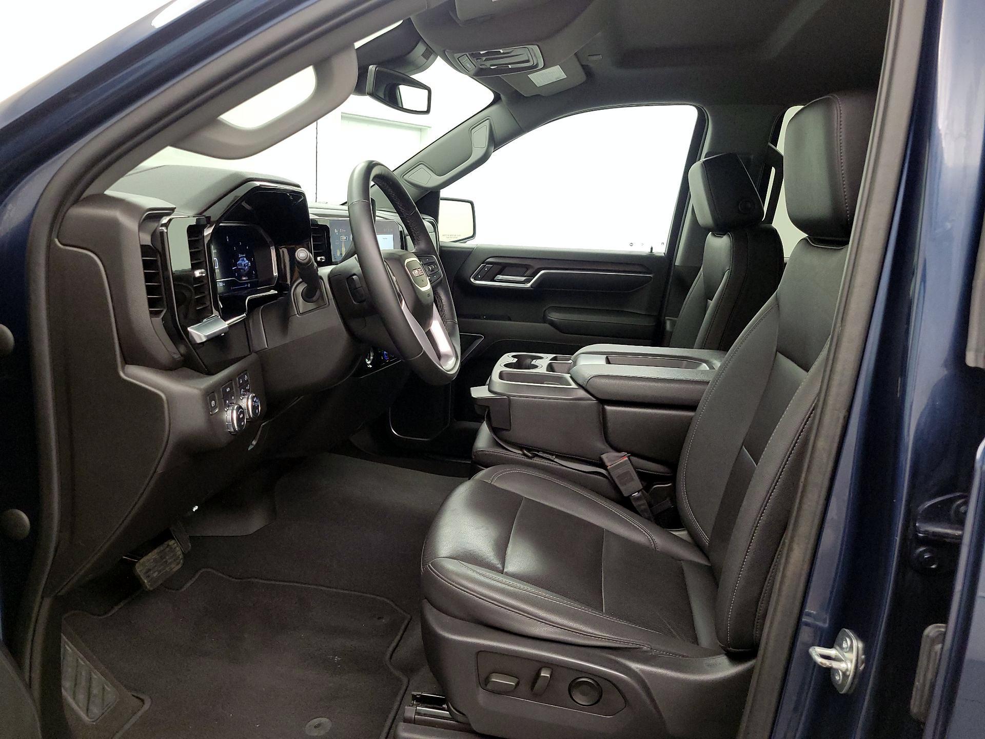 Thumbnail: 2023 GMC Sierra 1500 - 11