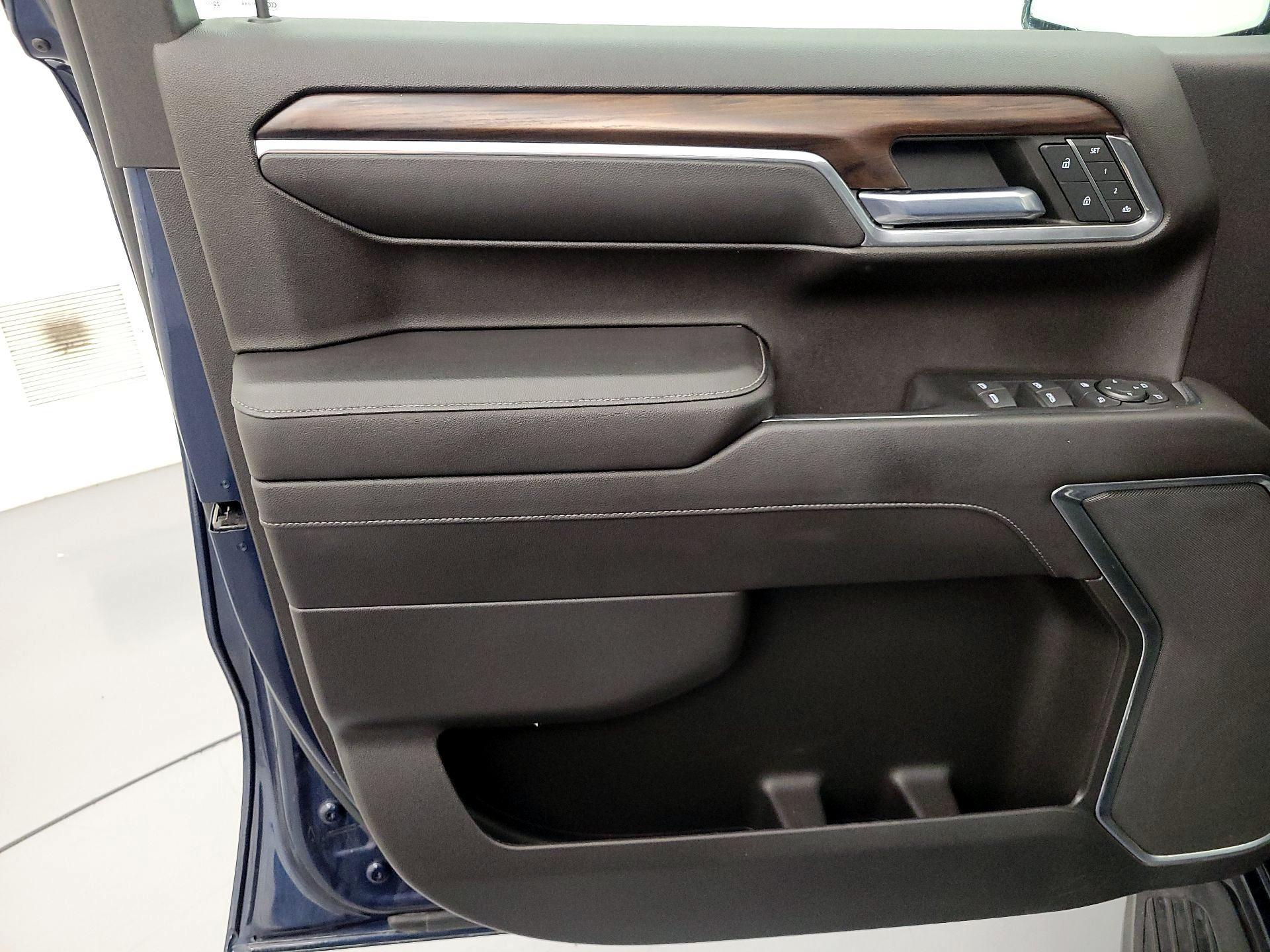 Thumbnail: 2023 GMC Sierra 1500 - 12