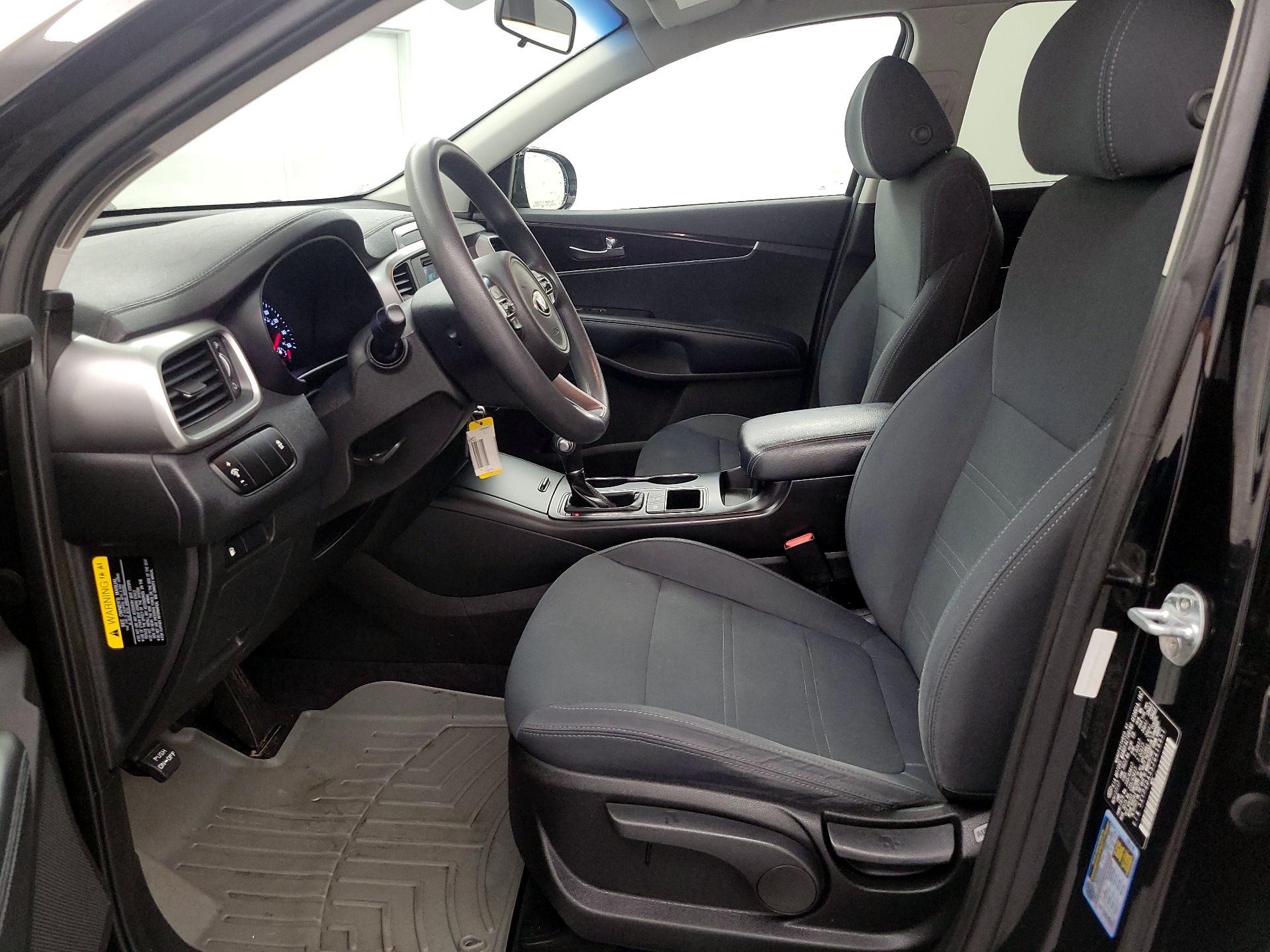 Thumbnail: 2018 Kia Sorento - 11