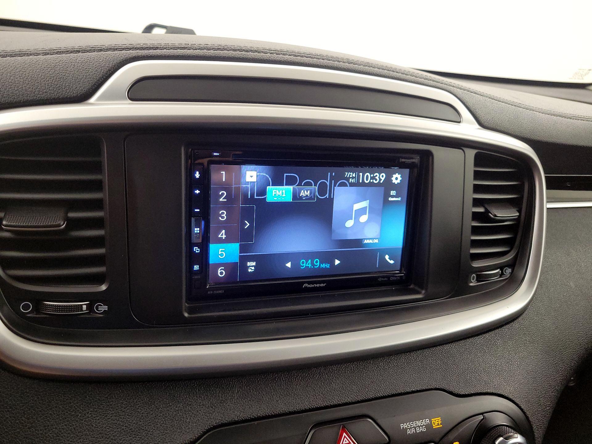 Thumbnail: 2018 Kia Sorento - 15