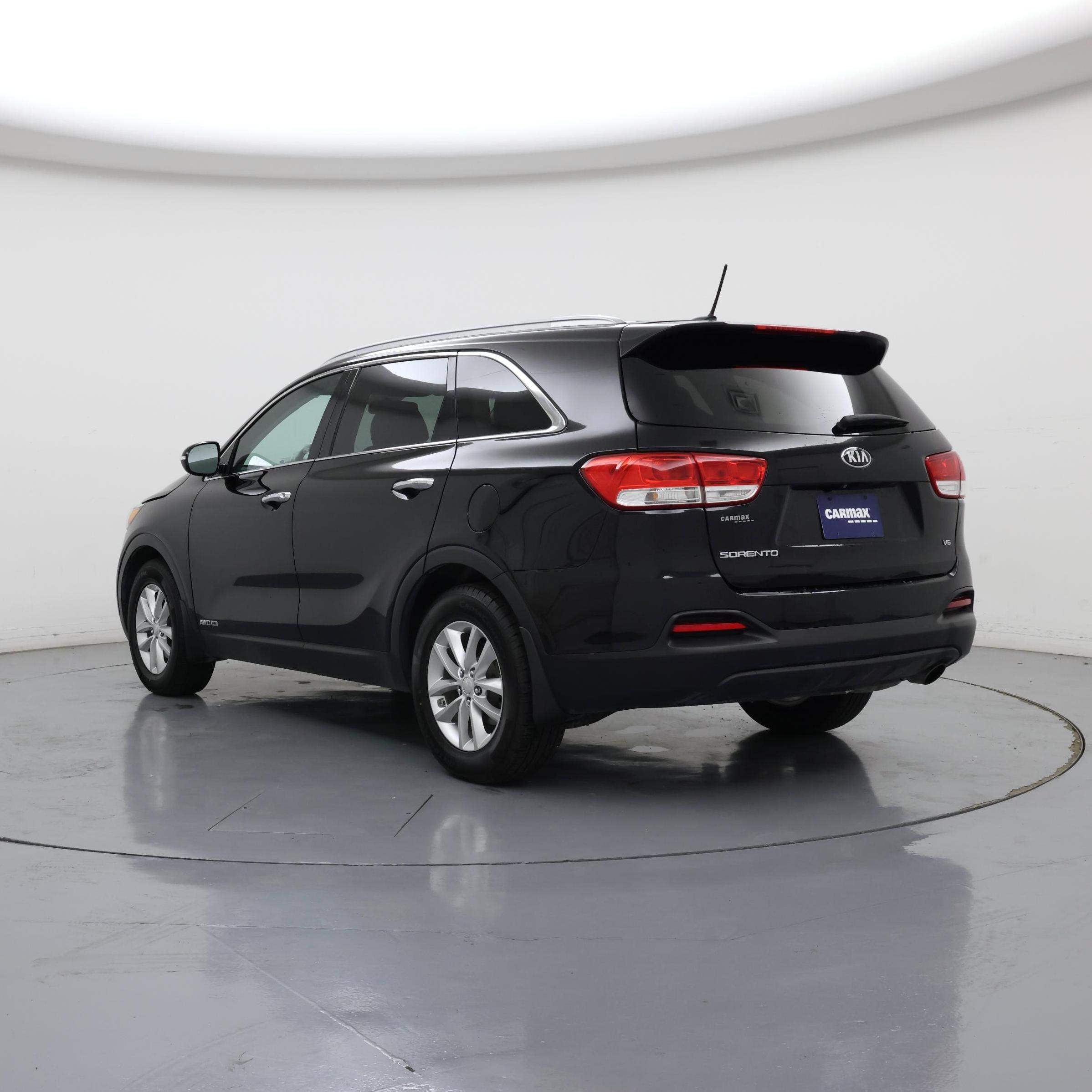 Thumbnail: 2018 Kia Sorento - 2