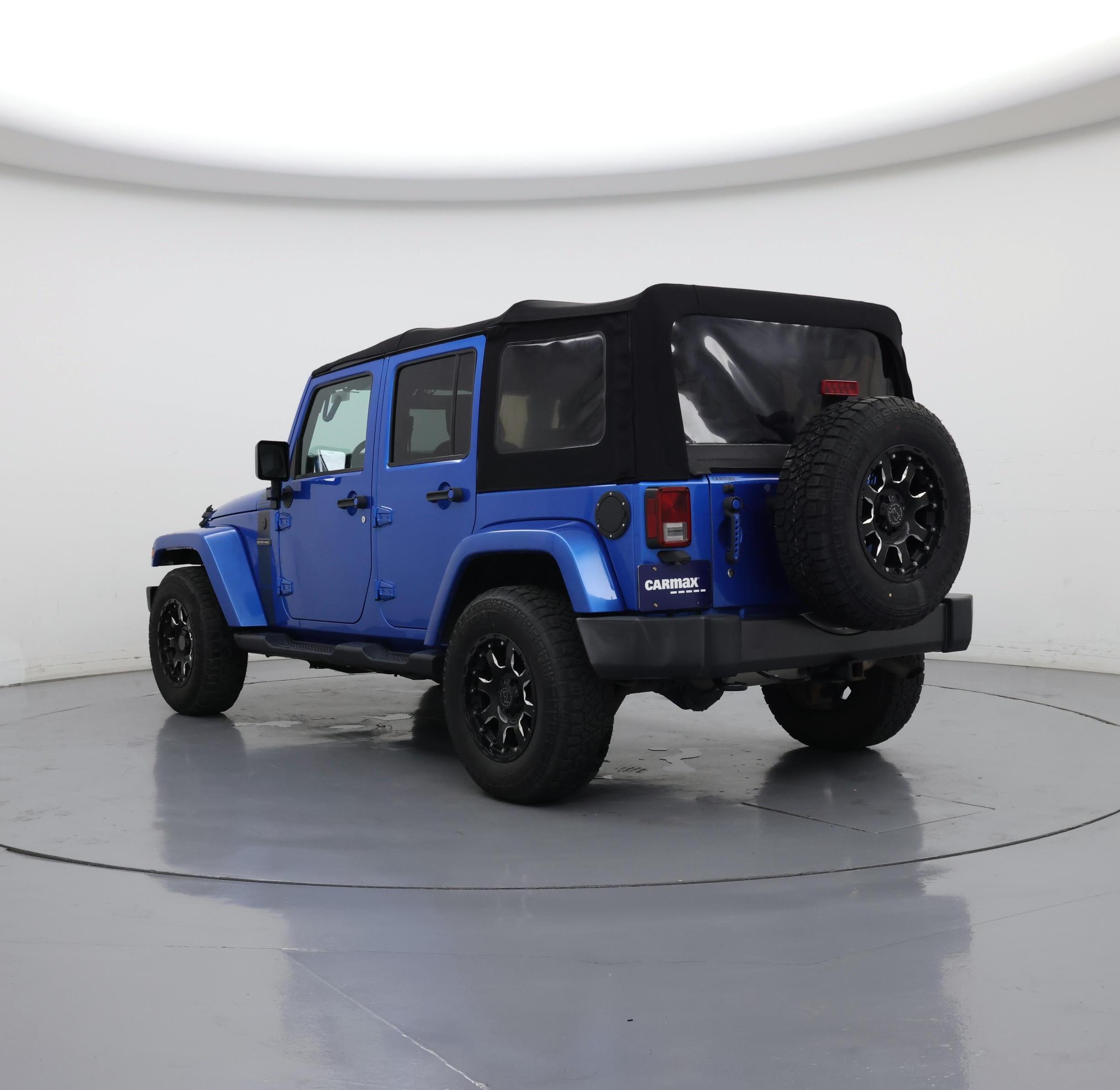 Thumbnail: 2016 Jeep Wrangler - 2