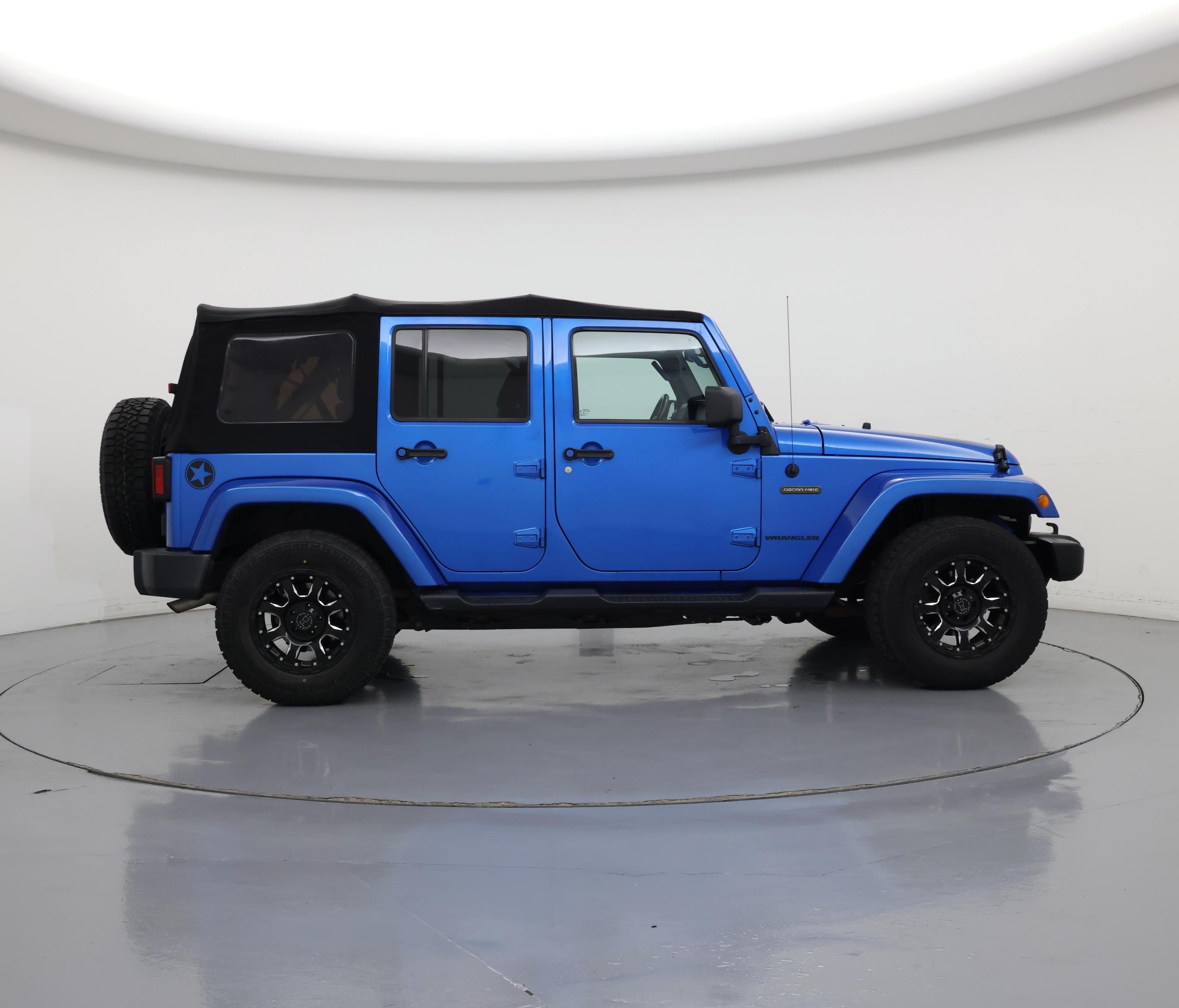 Thumbnail: 2016 Jeep Wrangler - 7
