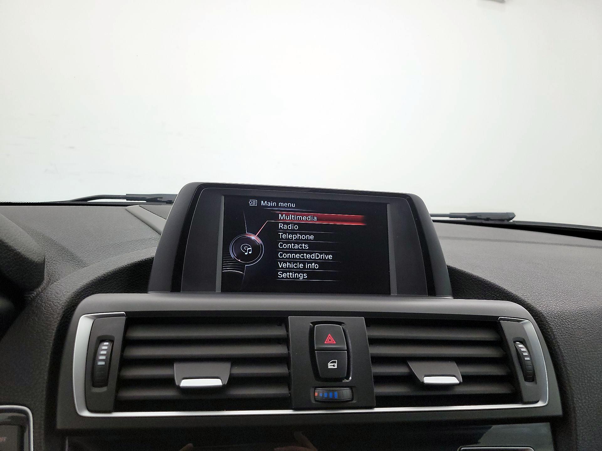 Thumbnail: 2016 BMW 2 Series - 15