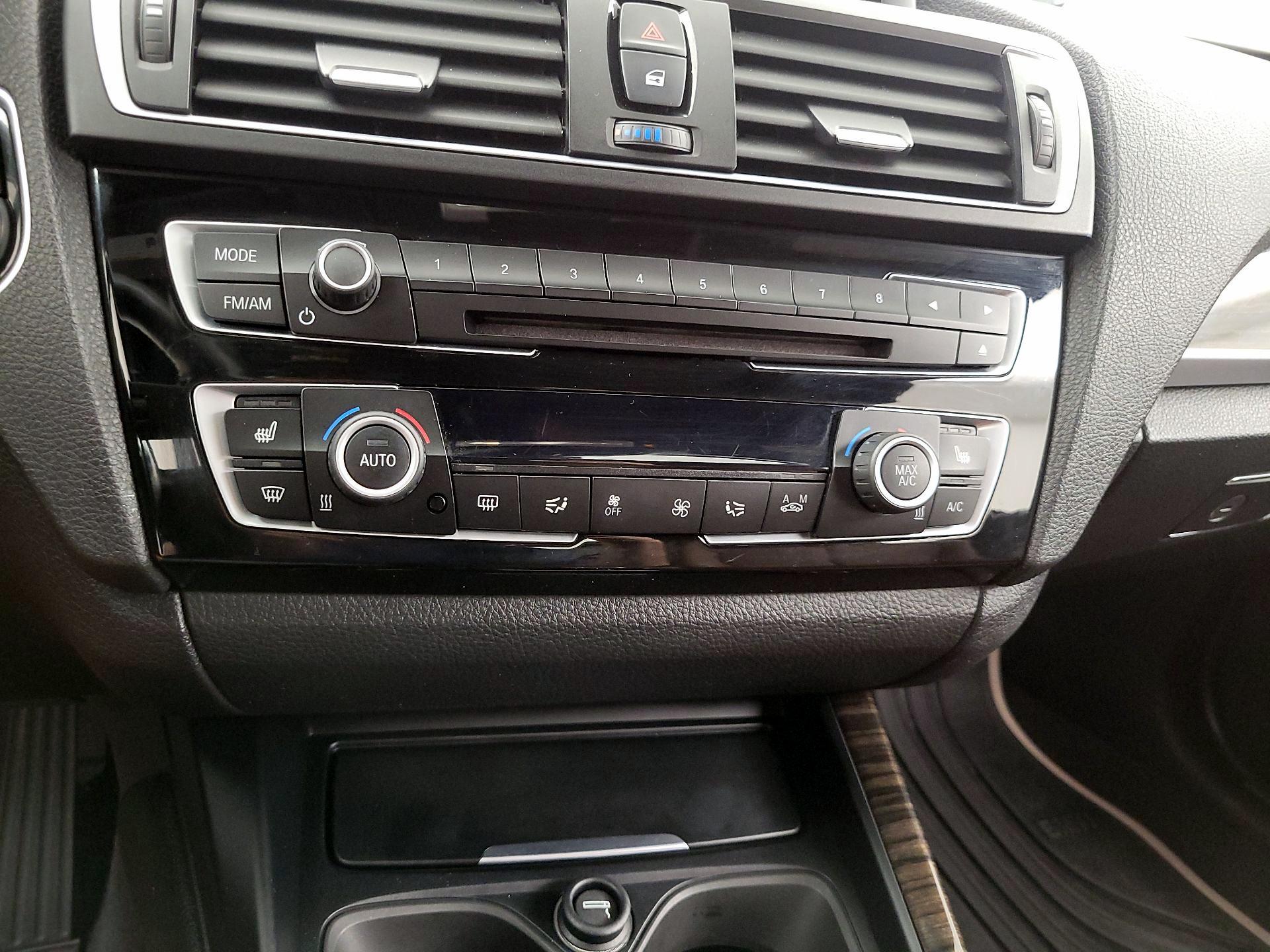 Thumbnail: 2016 BMW 2 Series - 16