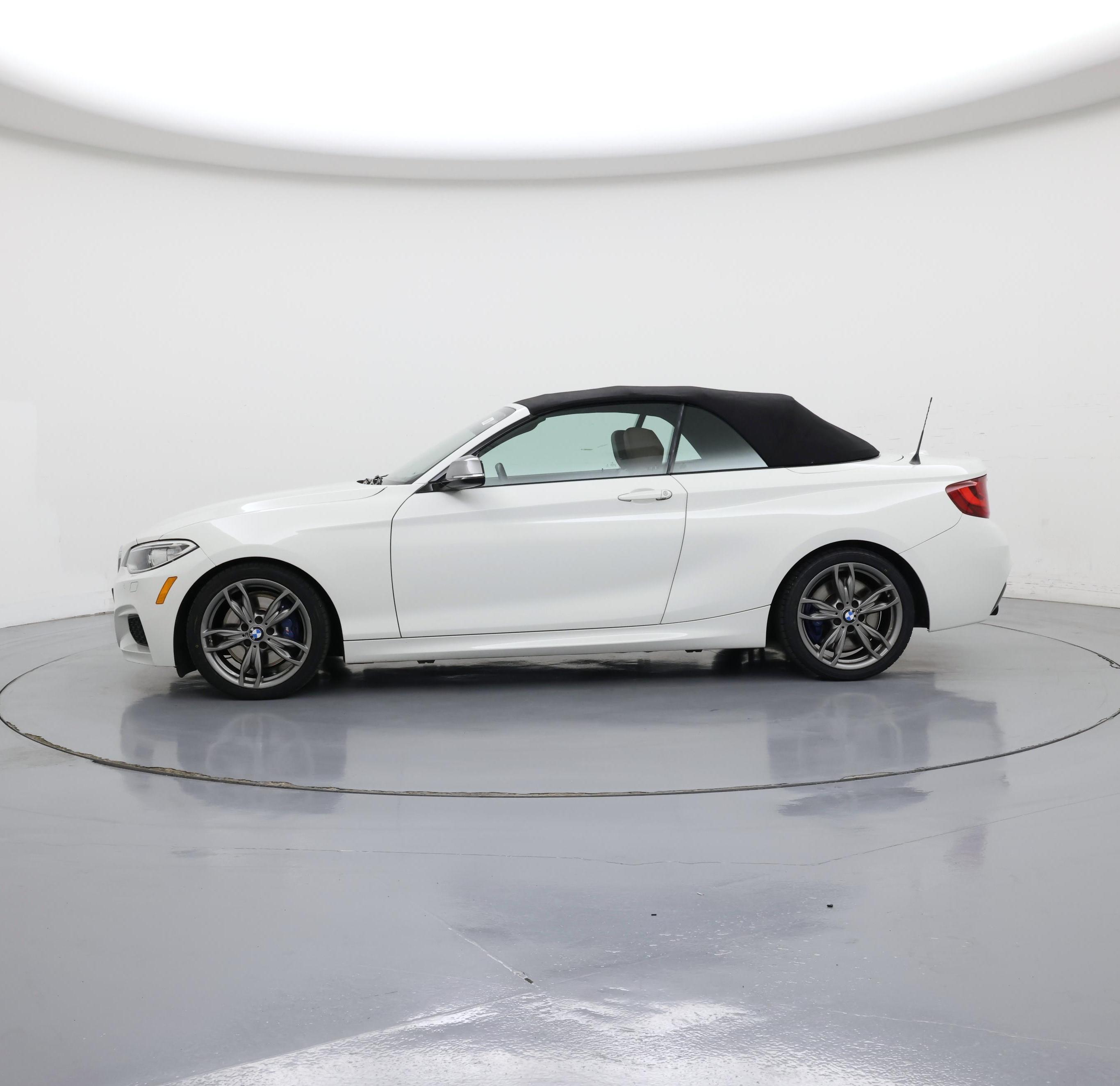 Thumbnail: 2016 BMW 2 Series - 3