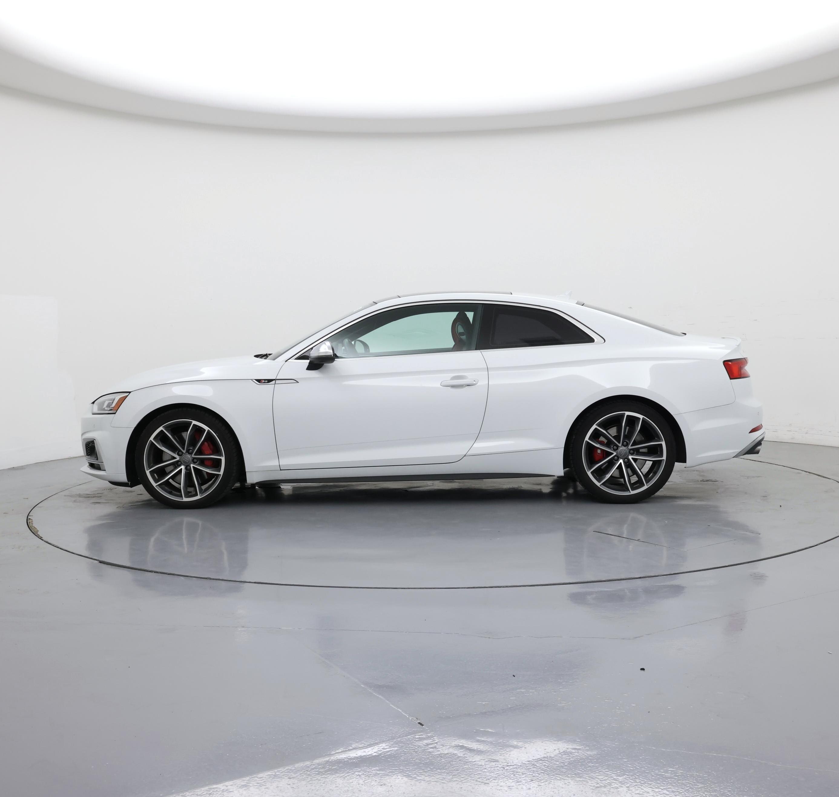 Thumbnail: 2018 Audi S5 - 3