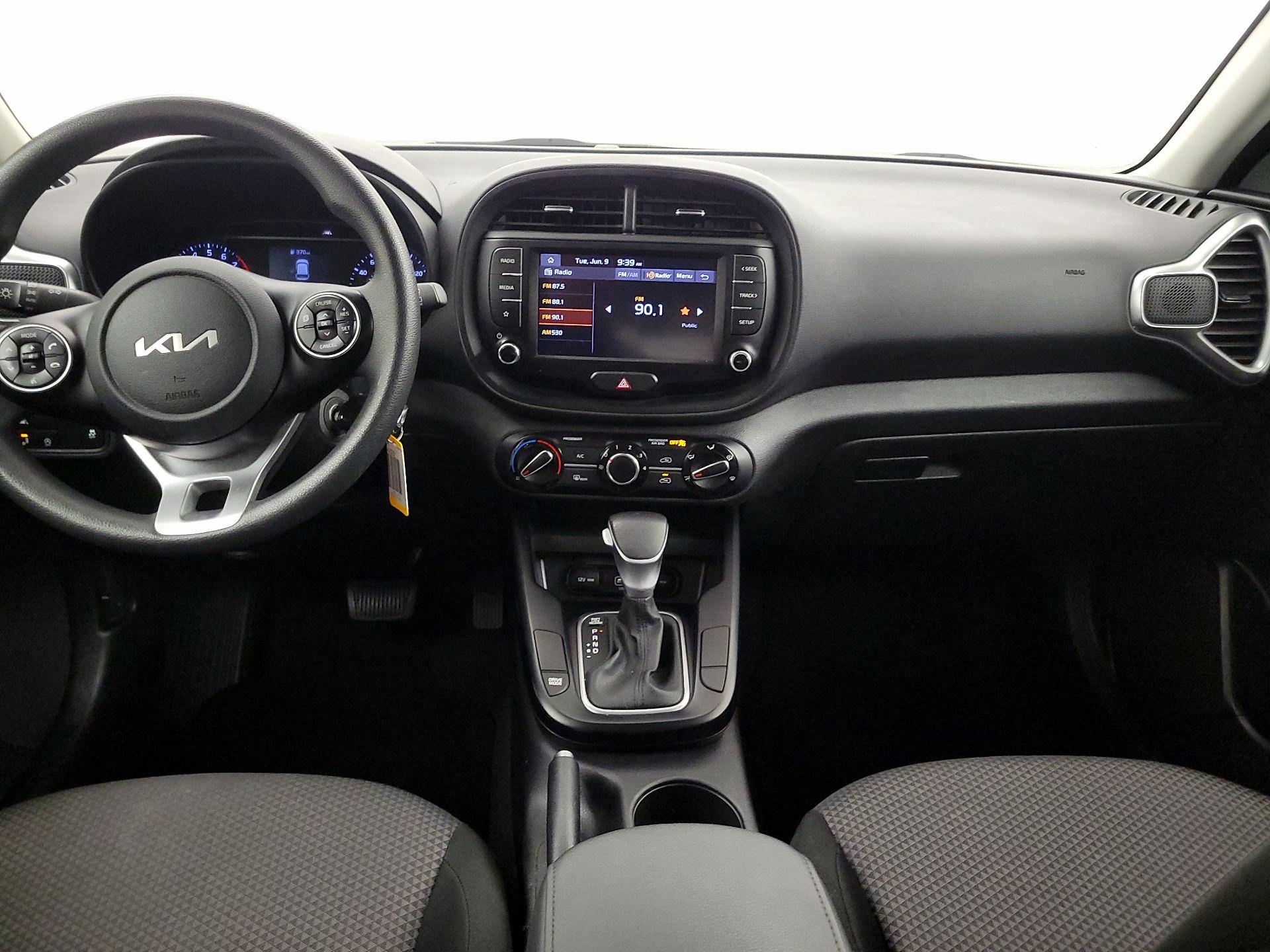 Thumbnail: 2022 Kia Soul - 9