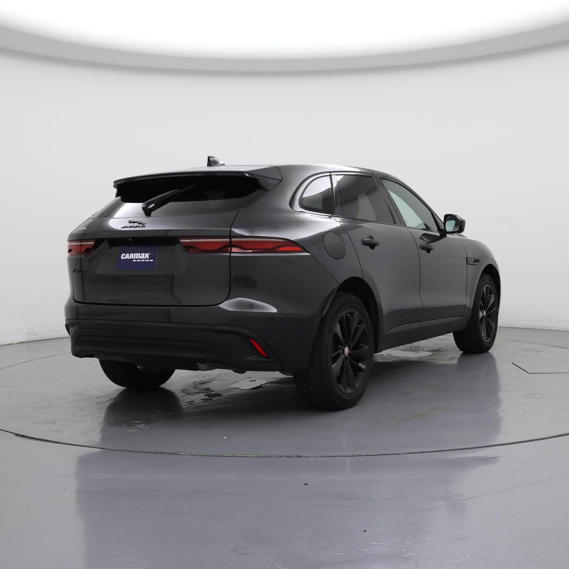 Thumbnail: 2021 Jaguar F-Pace - 8