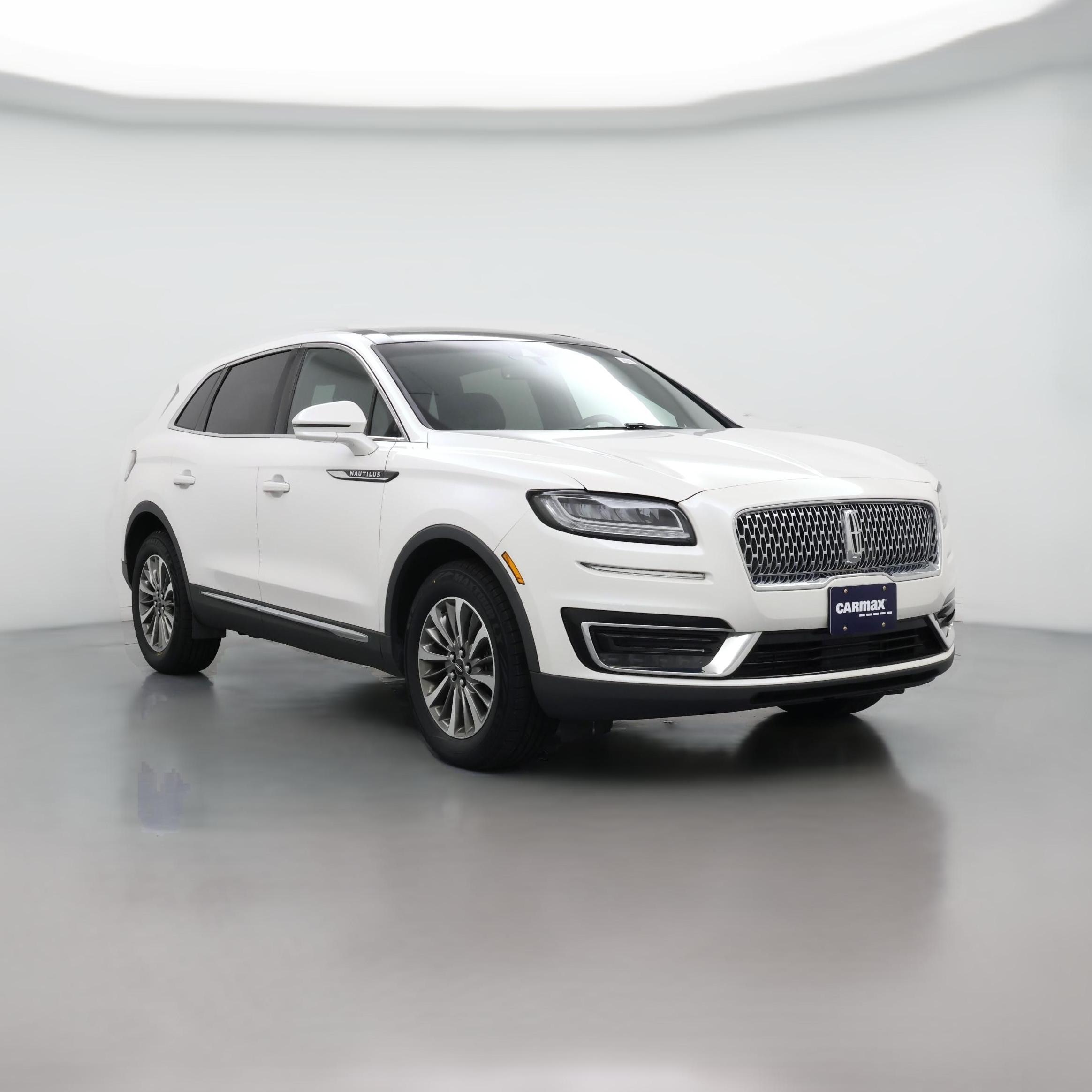 Thumbnail: 2019 Lincoln Nautilus - 1