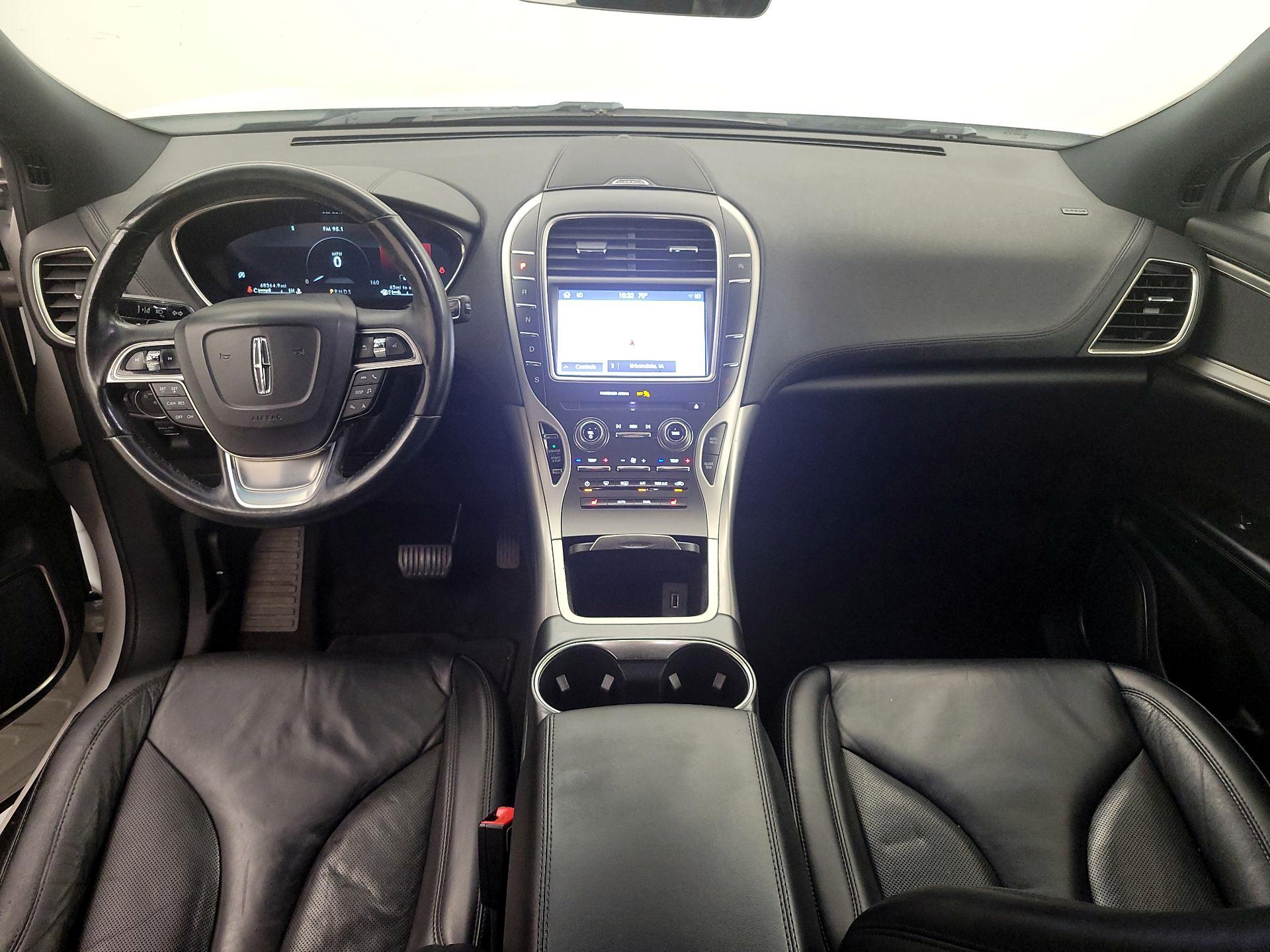 Thumbnail: 2019 Lincoln Nautilus - 9