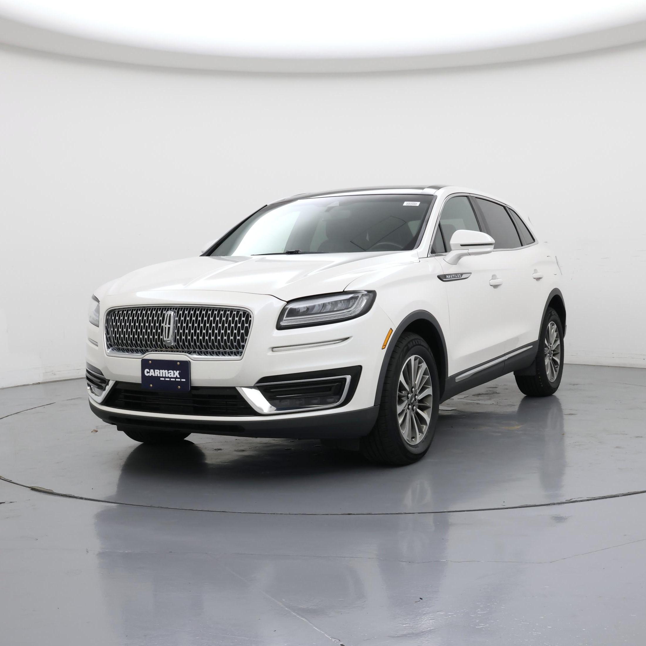 Thumbnail: 2019 Lincoln Nautilus - 4