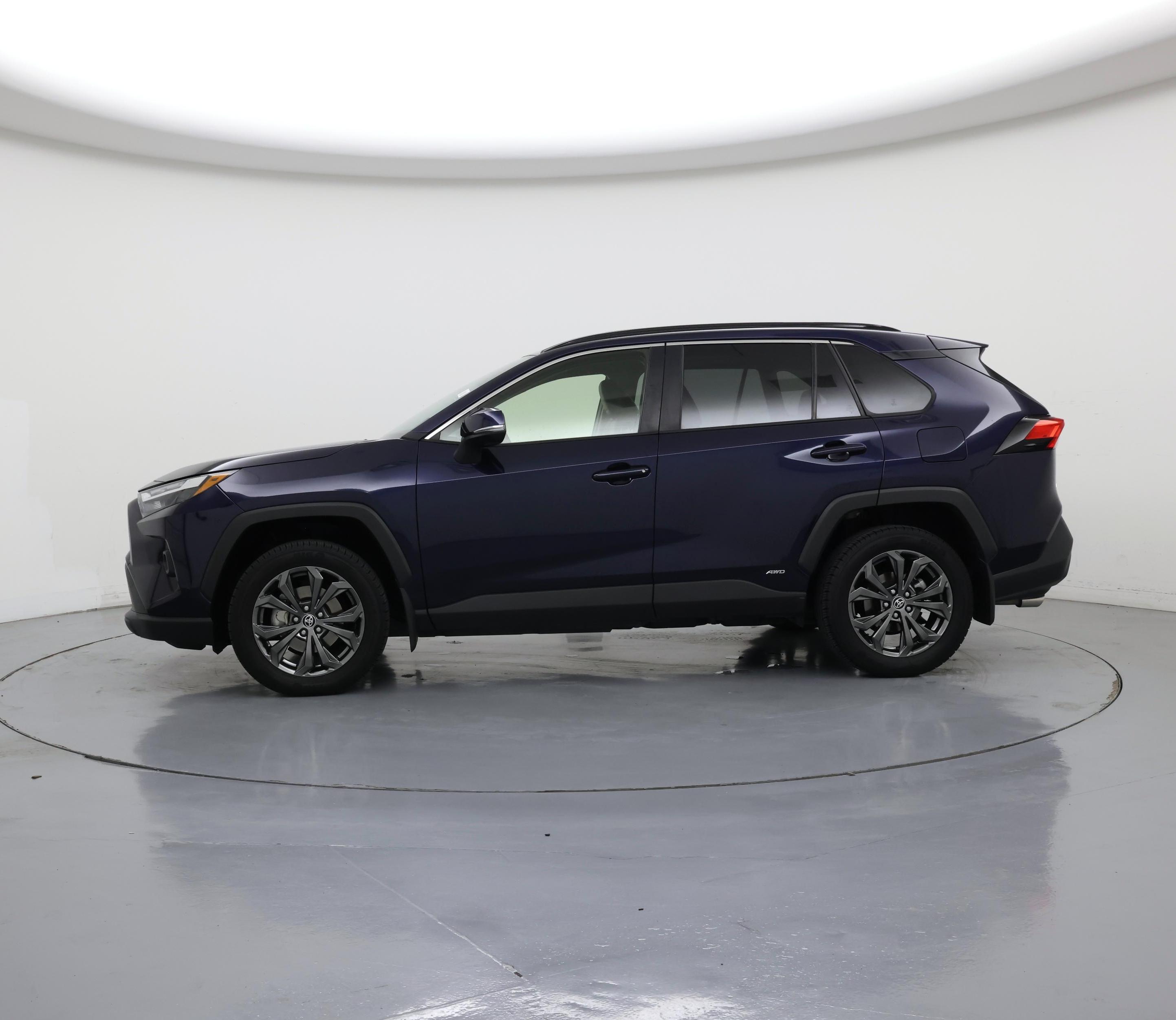 Thumbnail: 2023 Toyota RAV4 - 3