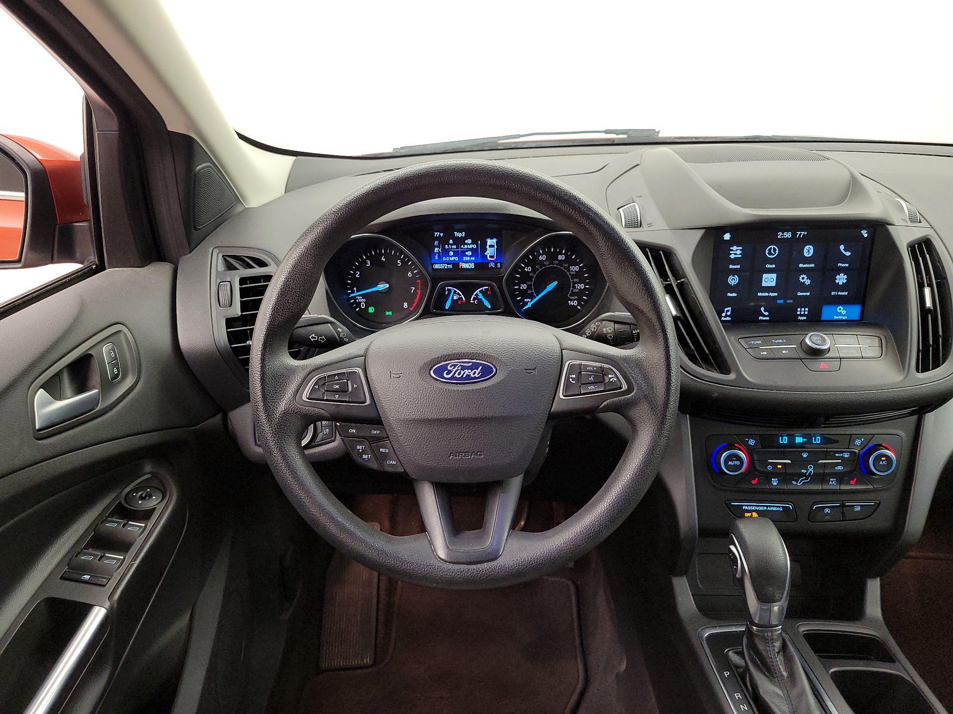 Thumbnail: 2019 Ford Escape - 10