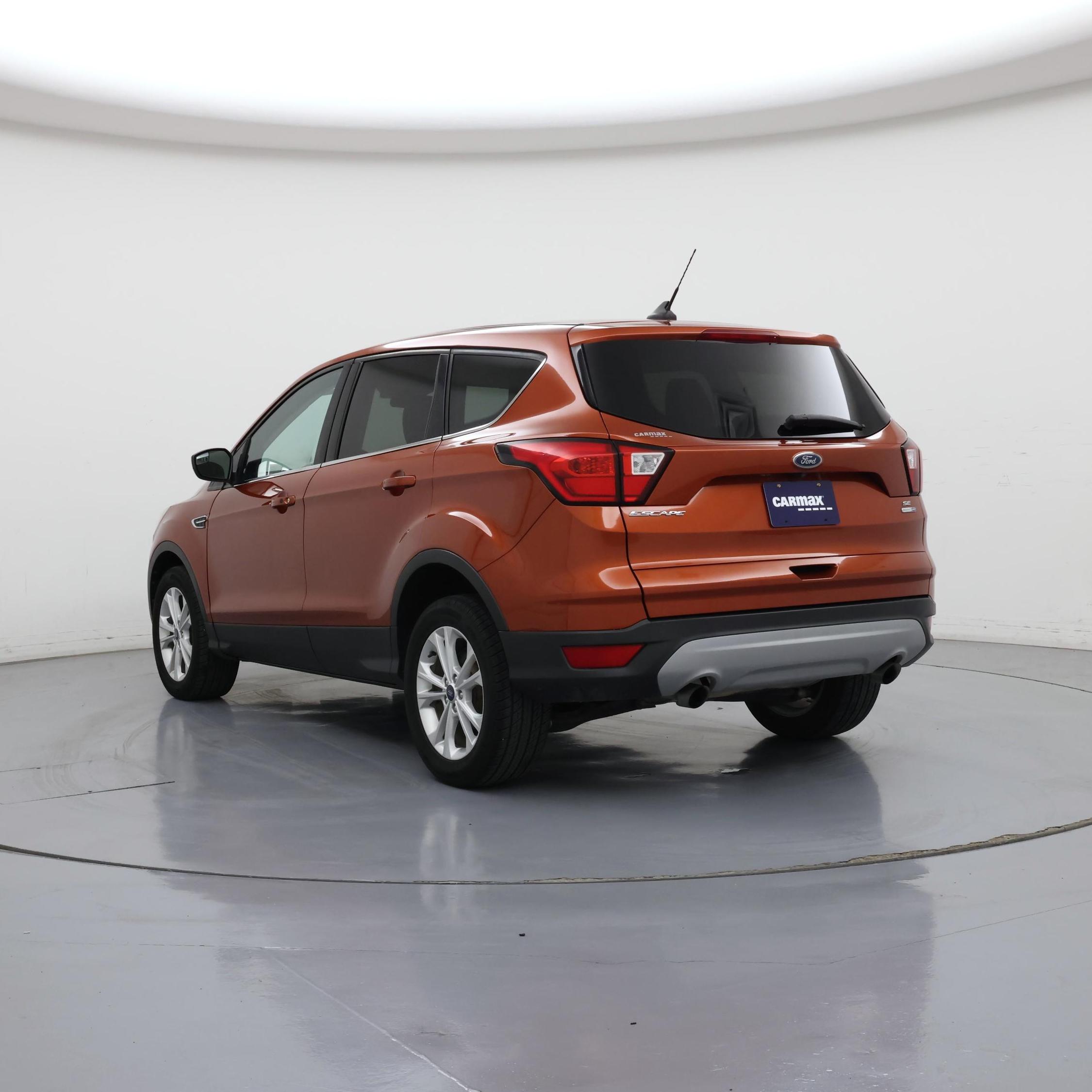 Thumbnail: 2019 Ford Escape - 2