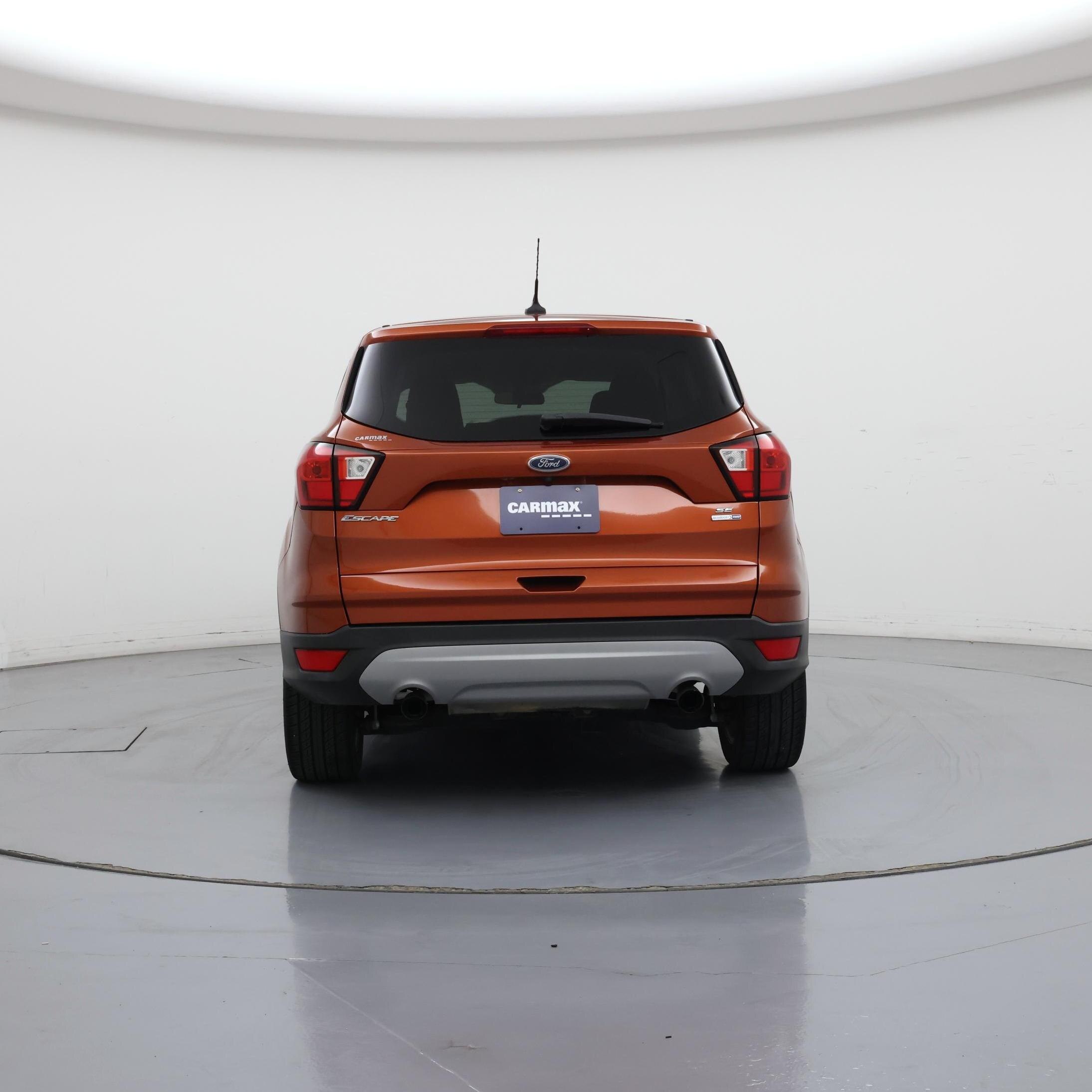 Thumbnail: 2019 Ford Escape - 6