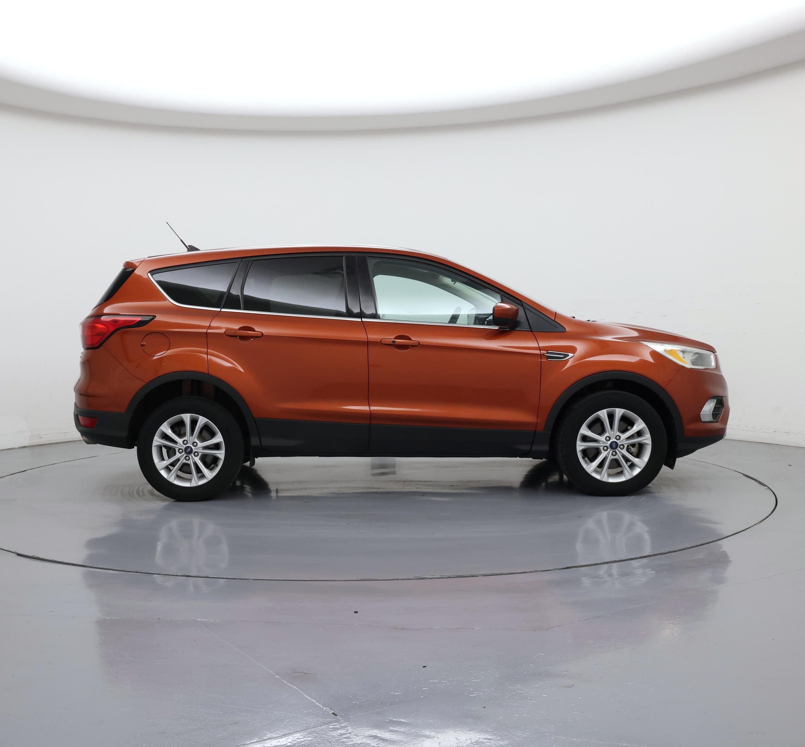 Thumbnail: 2019 Ford Escape - 7