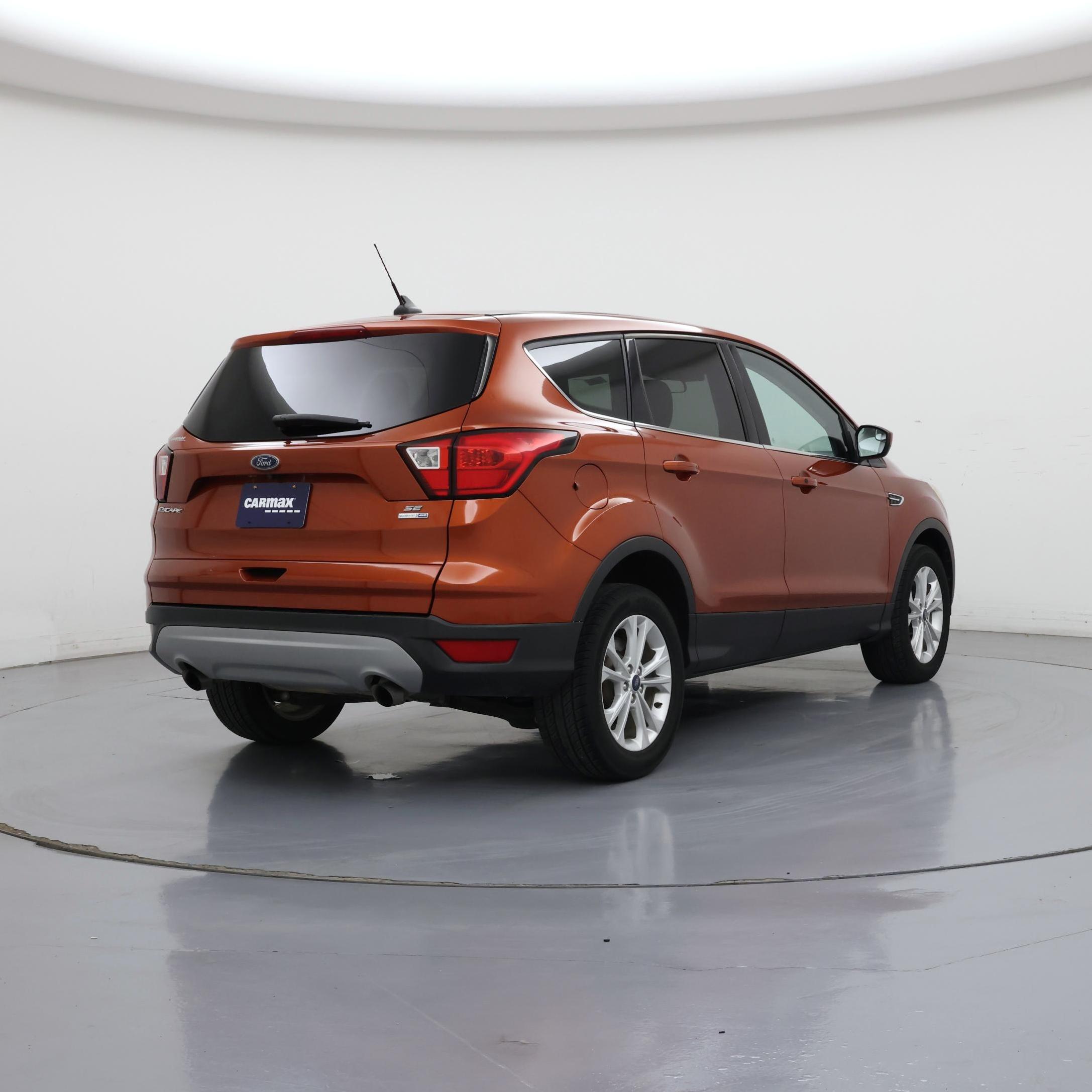 Thumbnail: 2019 Ford Escape - 8