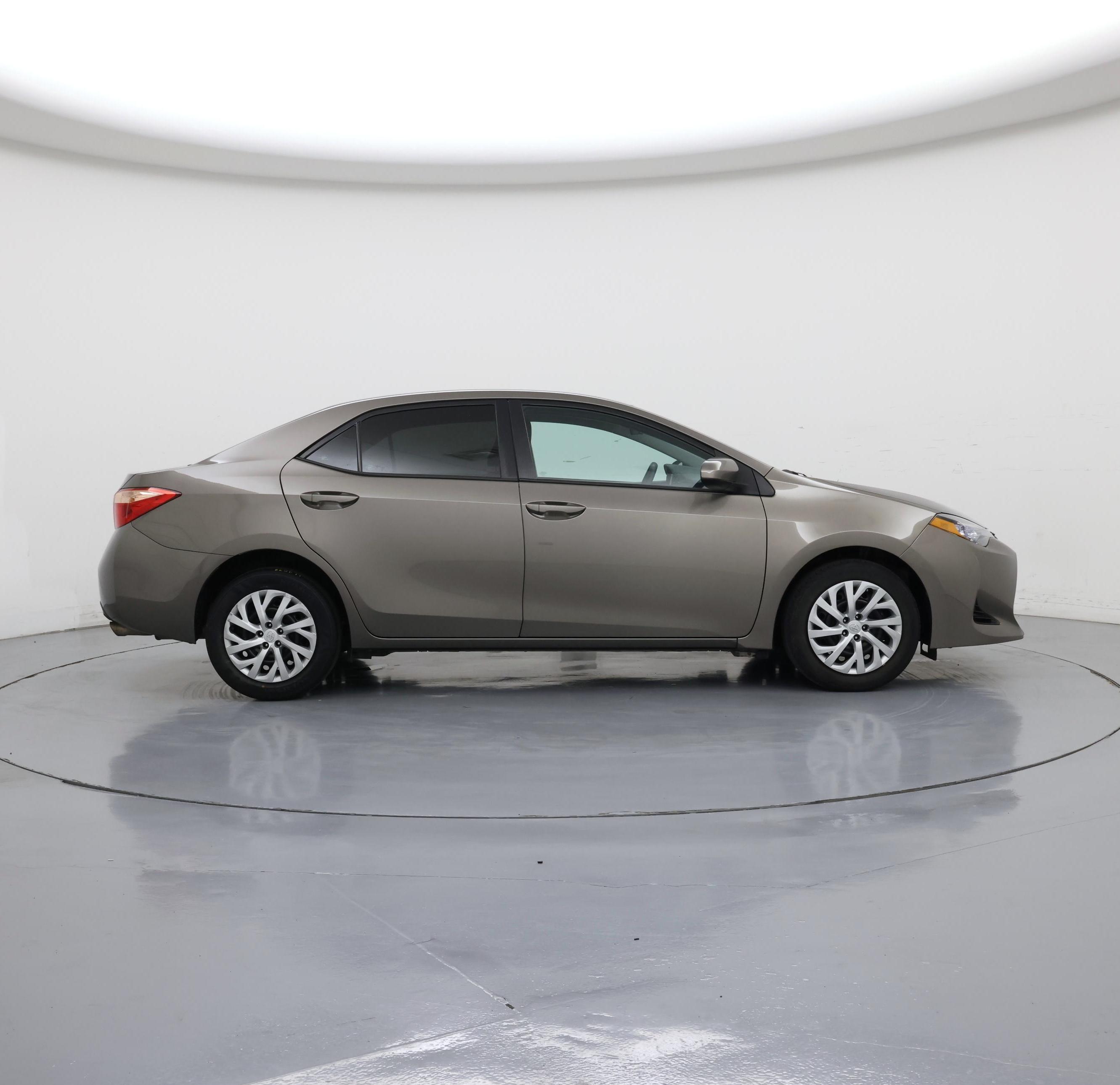 Thumbnail: 2017 Toyota Corolla - 7