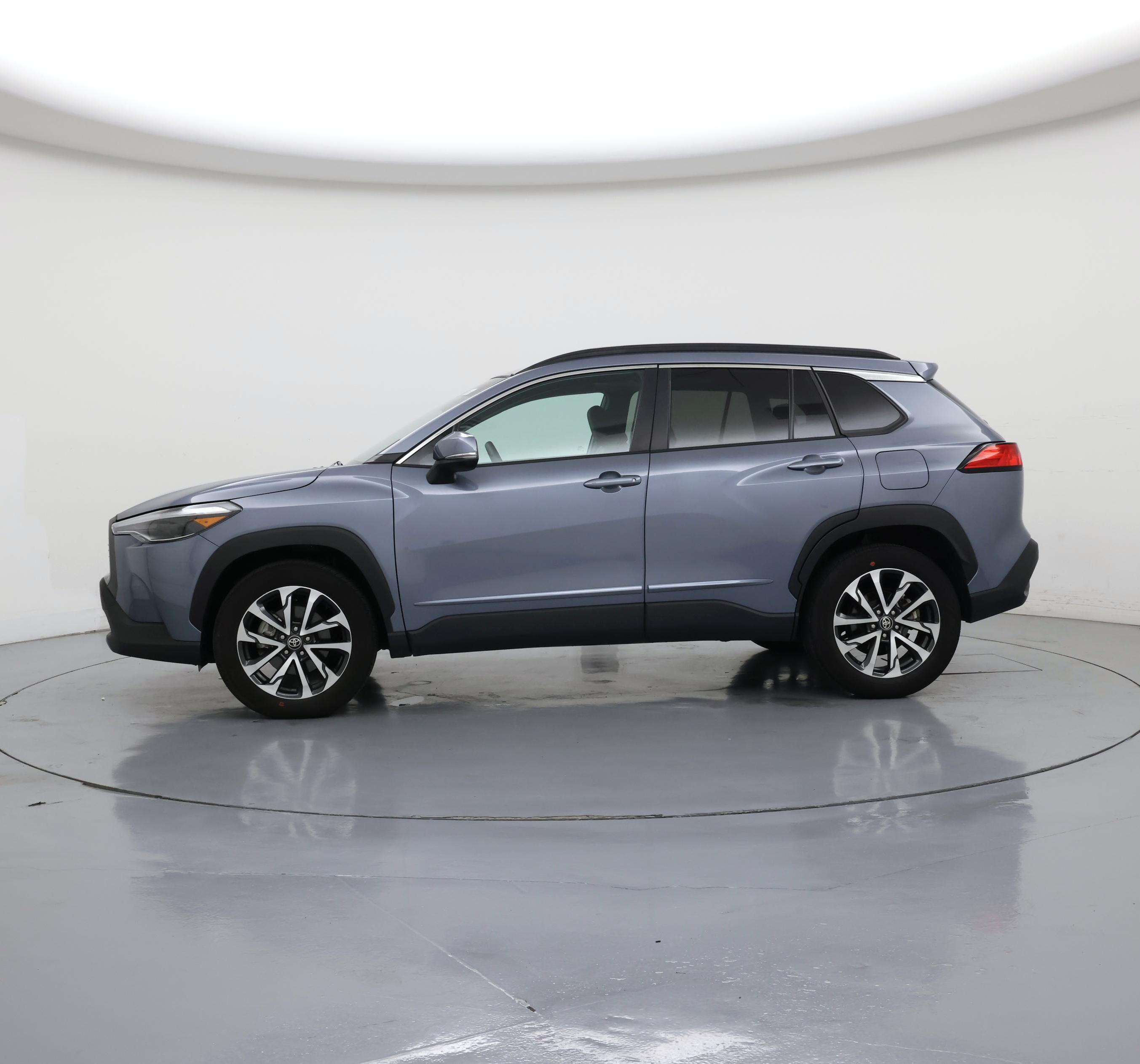 Thumbnail: 2024 Toyota Corolla Cross - 3