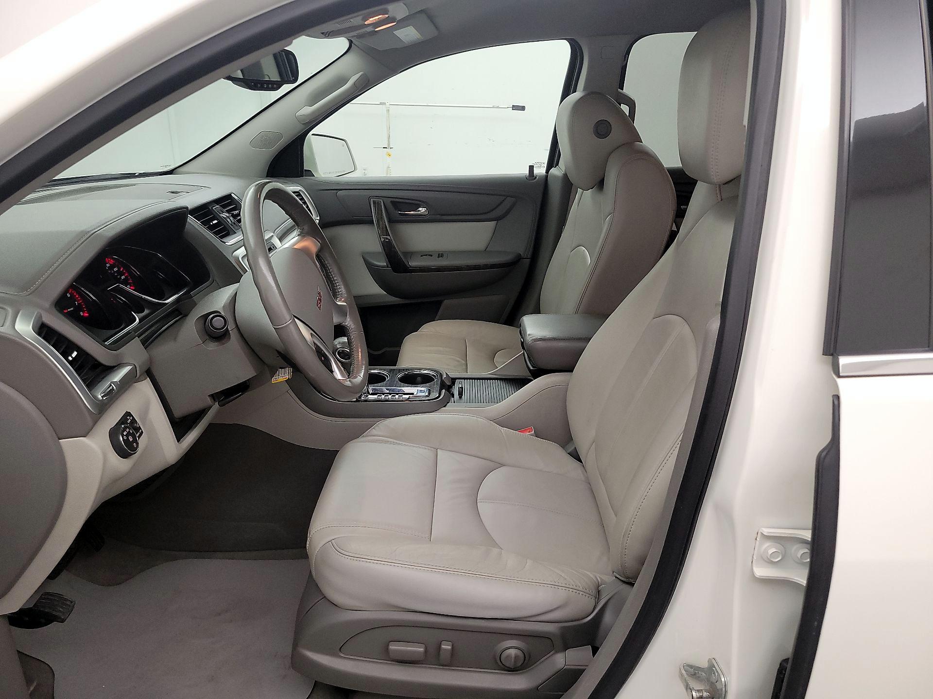 Thumbnail: 2015 GMC Acadia - 11