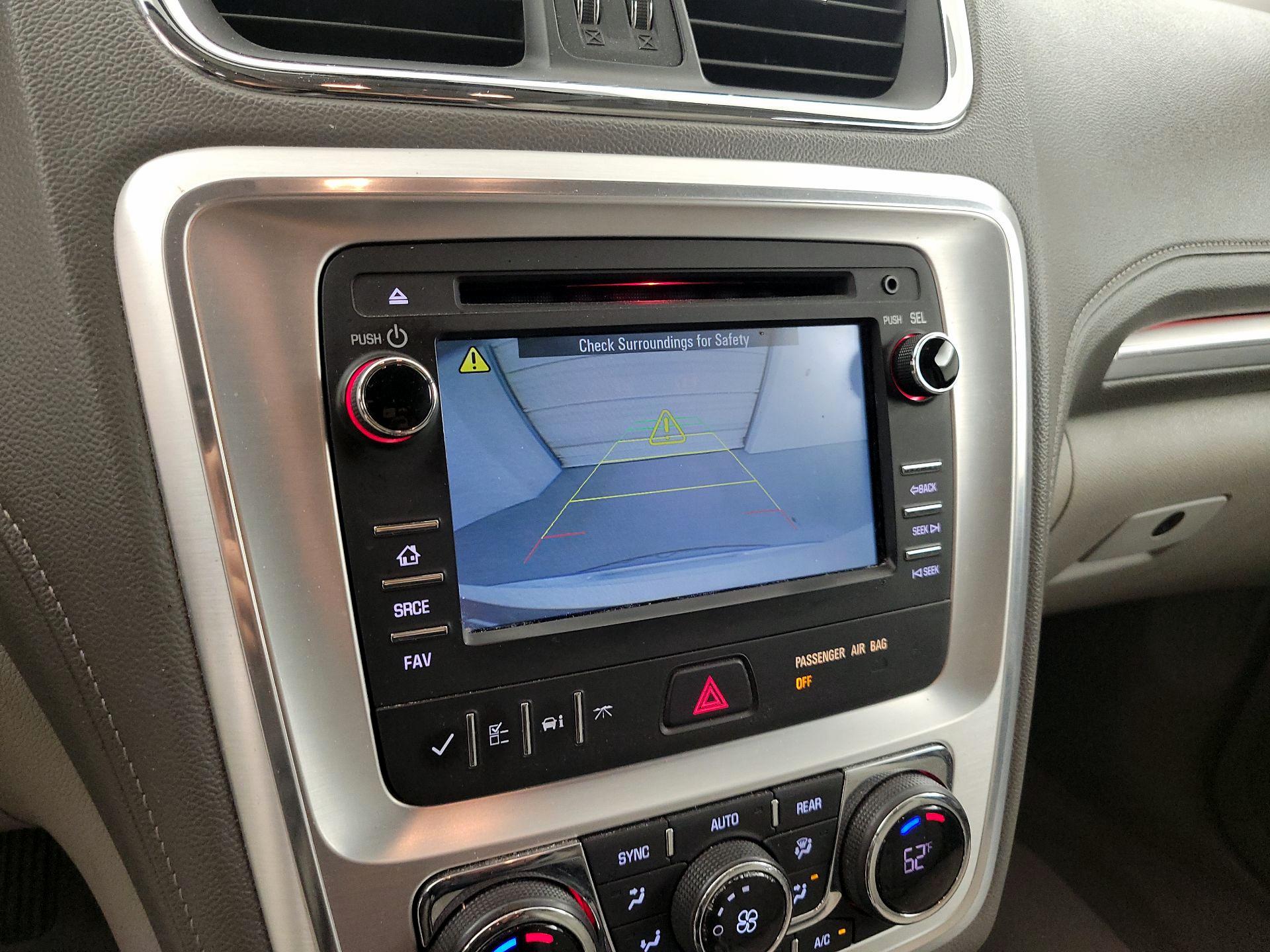 Thumbnail: 2015 GMC Acadia - 14