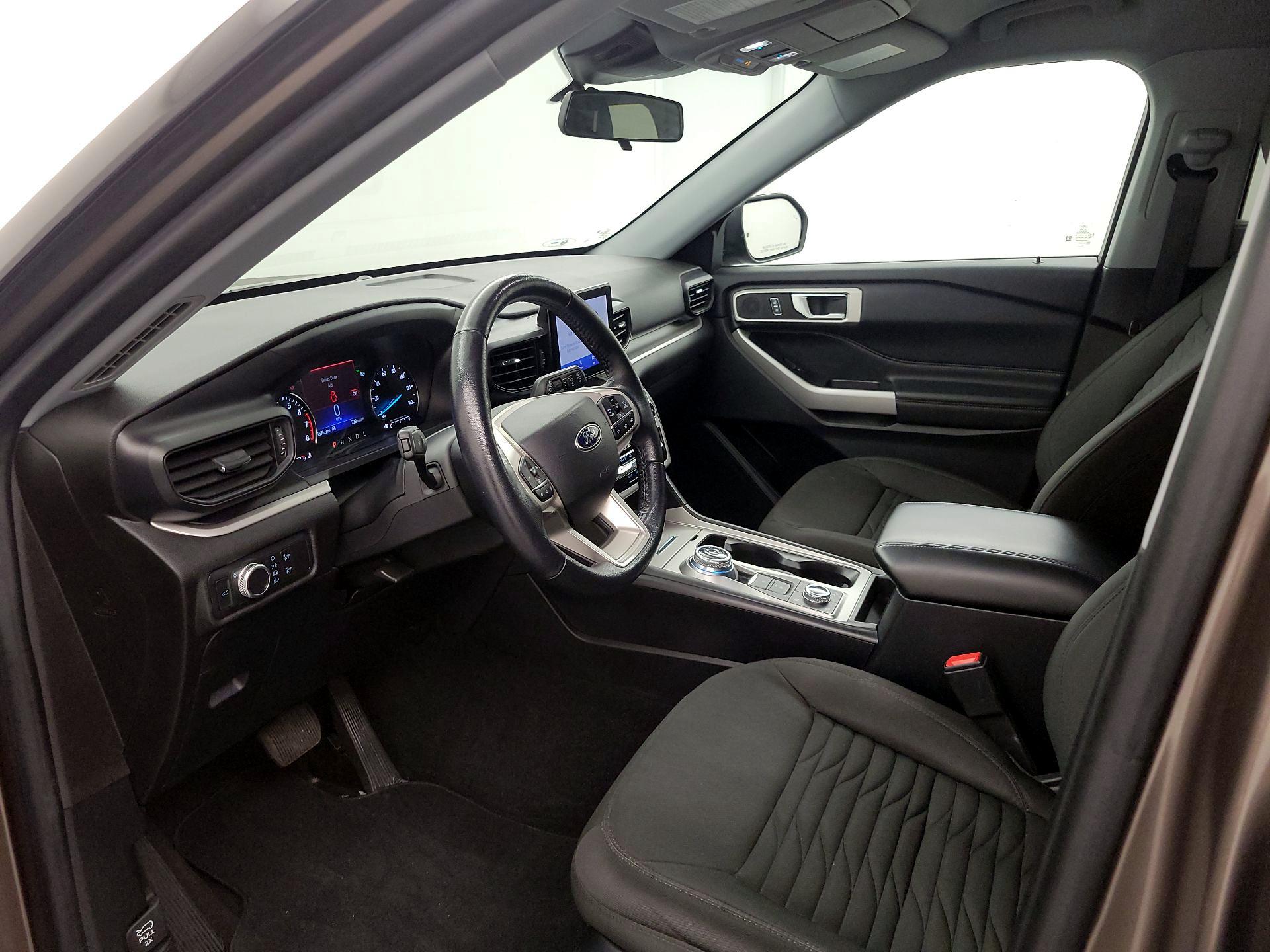 Thumbnail: 2021 Ford Explorer - 11