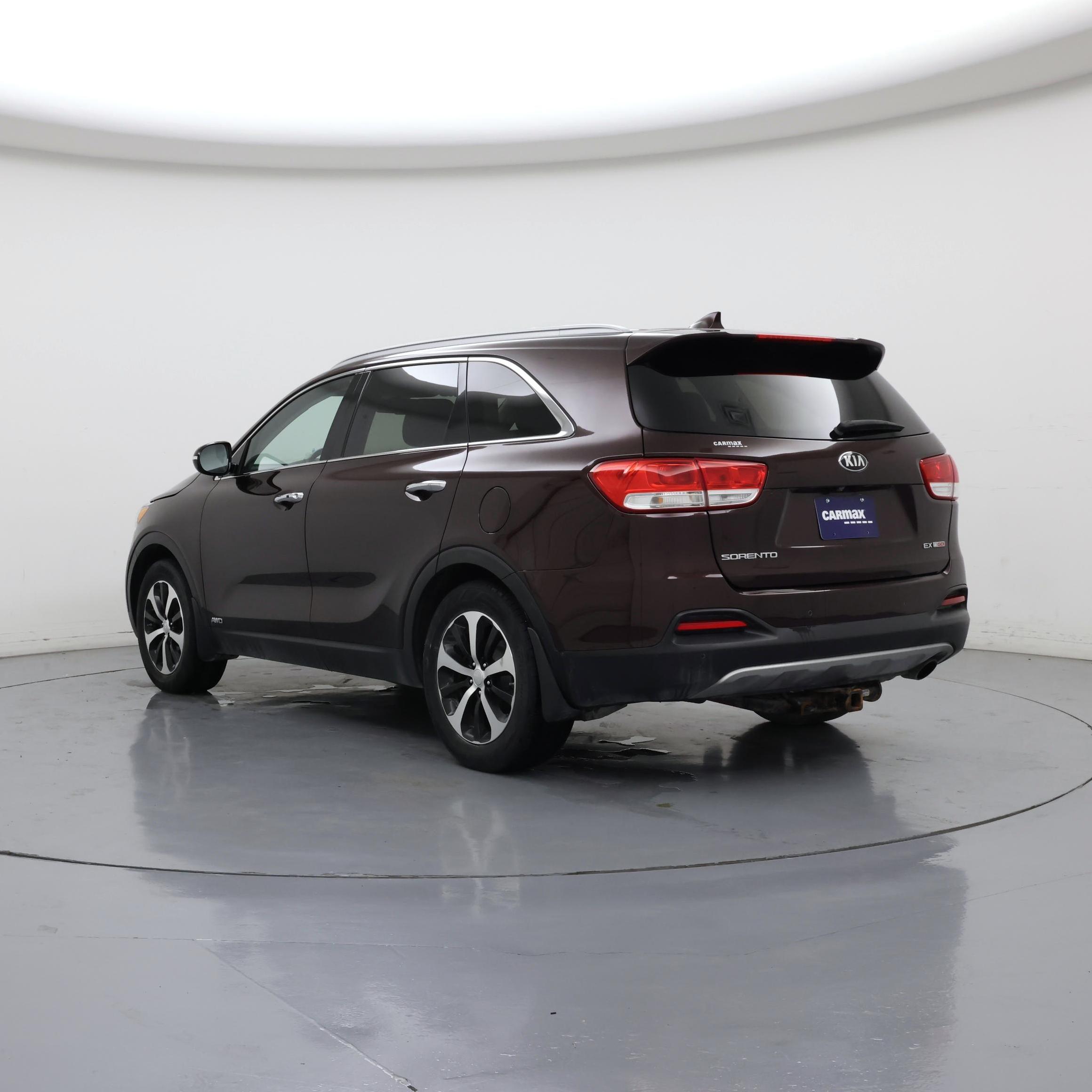 Thumbnail: 2016 Kia Sorento - 2