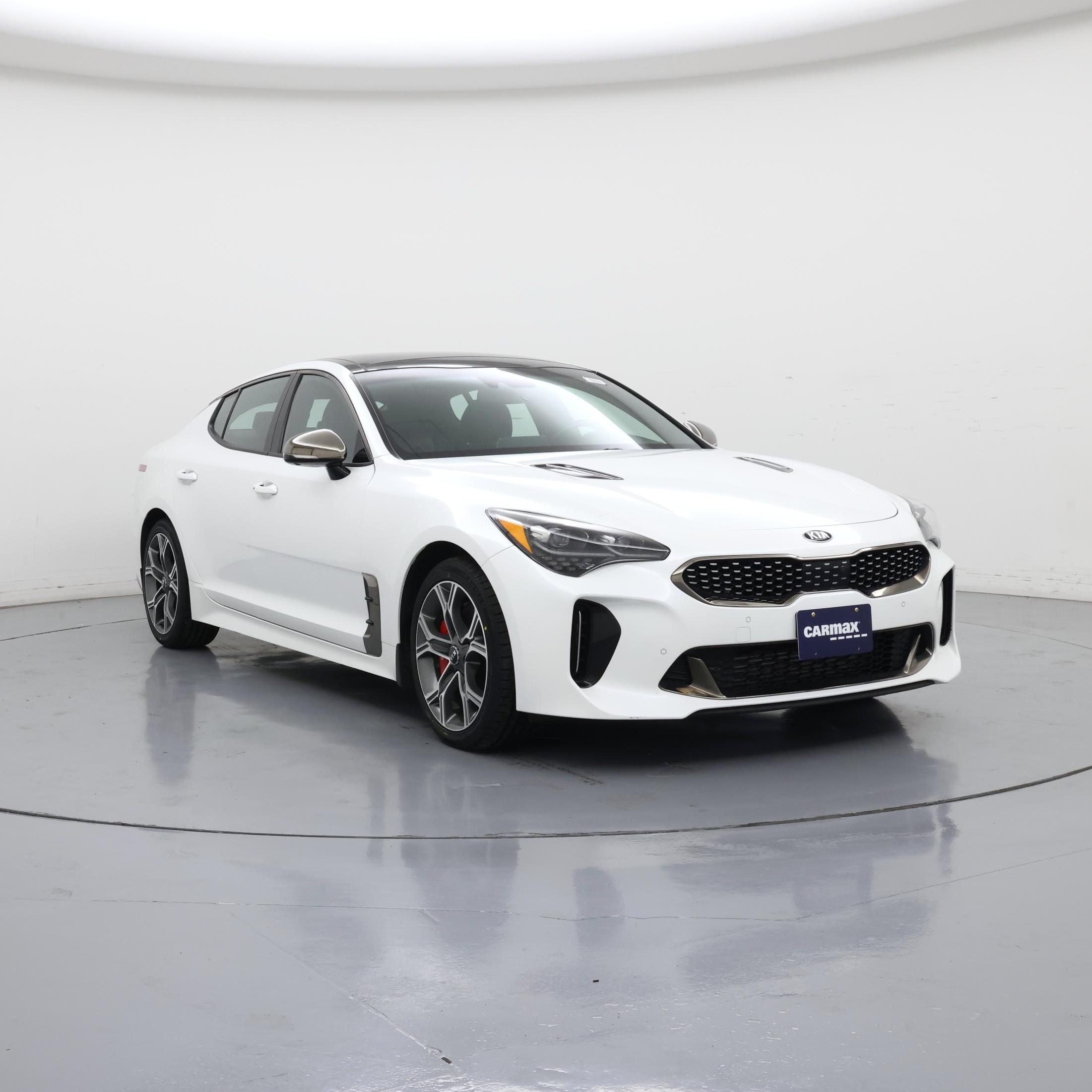 White 2019 Kia Stinger Sedan Rear-Wheel Drive Automatic
