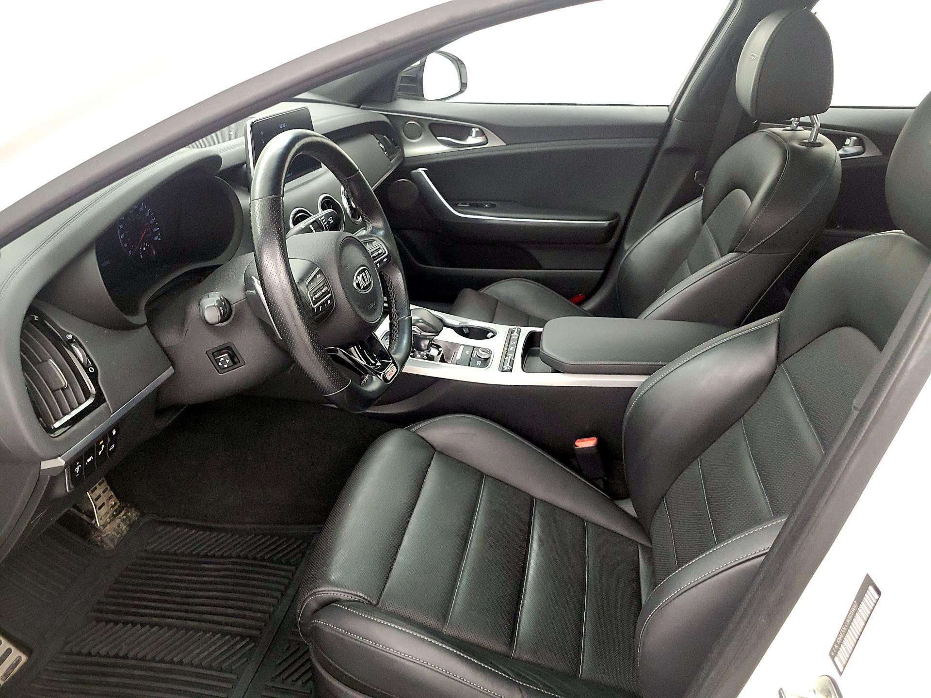 Thumbnail: 2019 Kia Stinger - 11