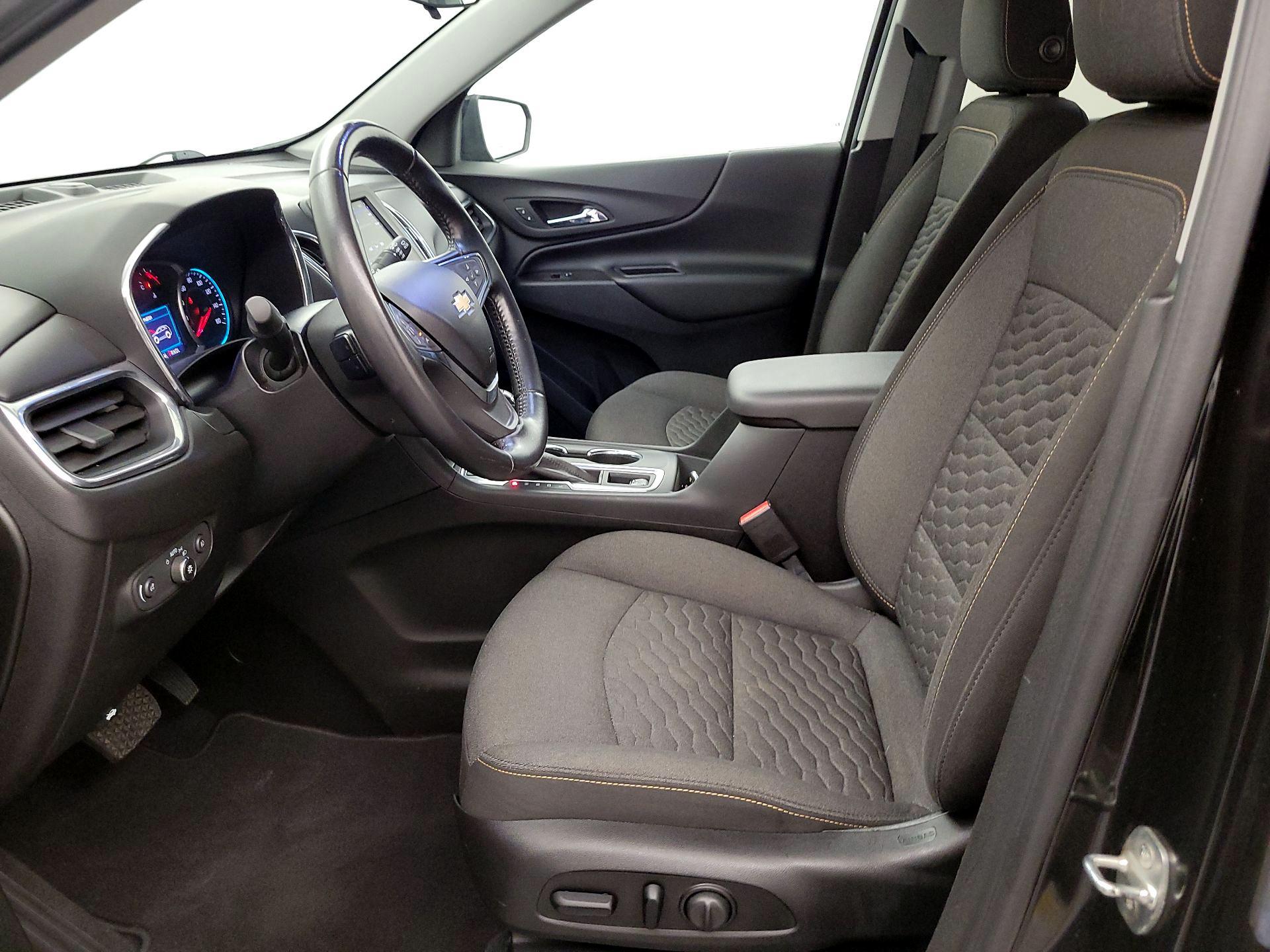 Thumbnail: 2020 Chevrolet Equinox - 11