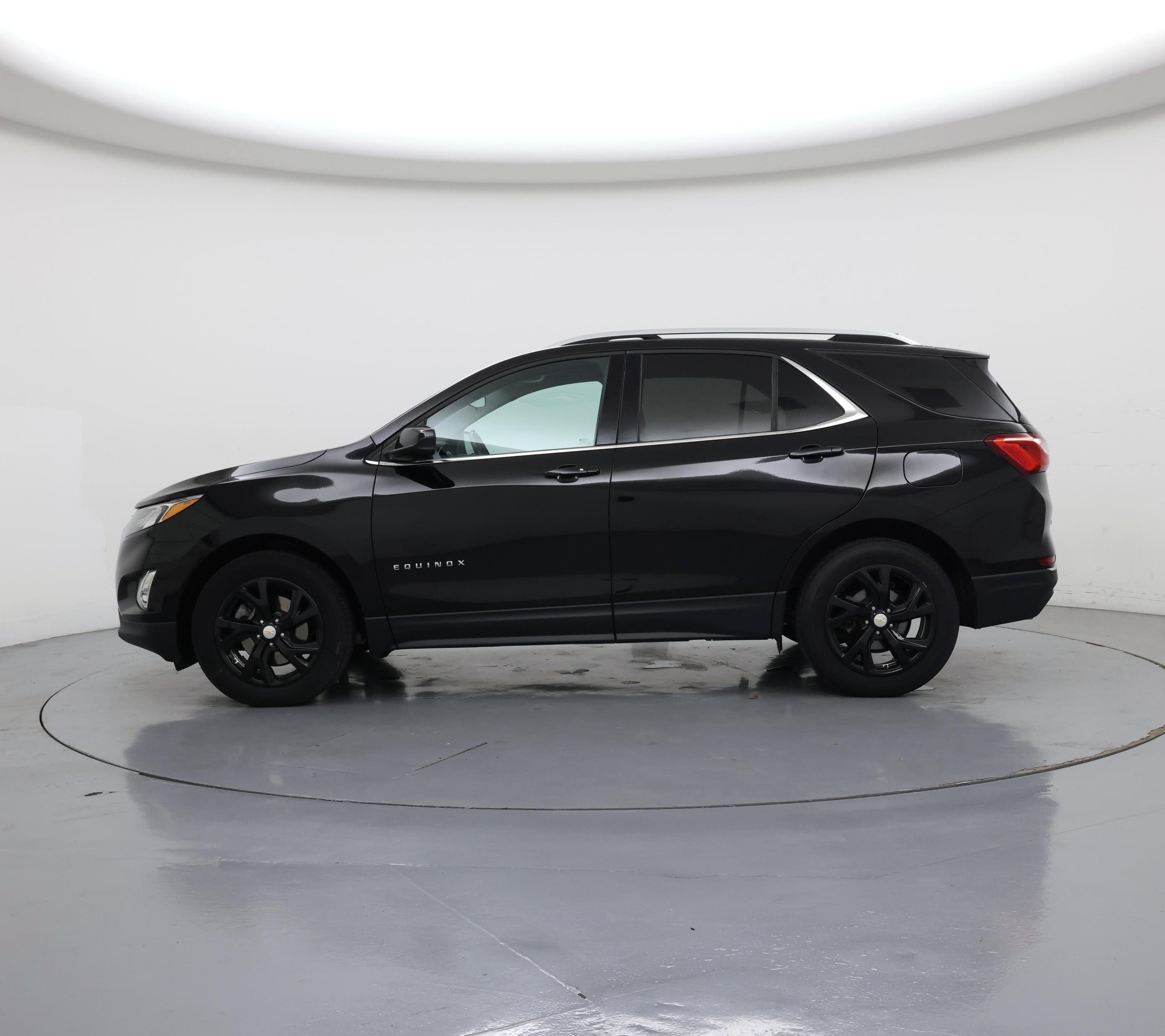 Thumbnail: 2020 Chevrolet Equinox - 3