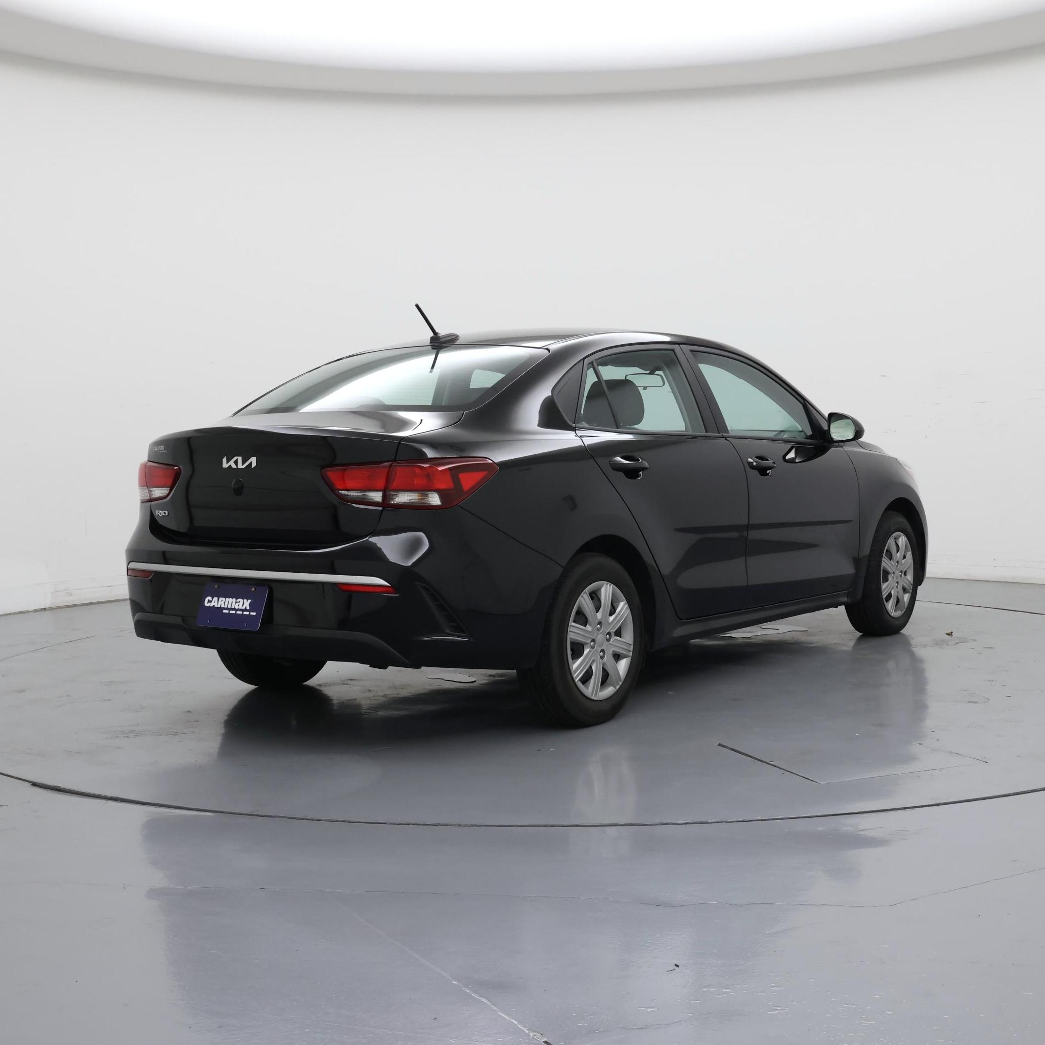 Thumbnail: 2023 Kia Rio - 8