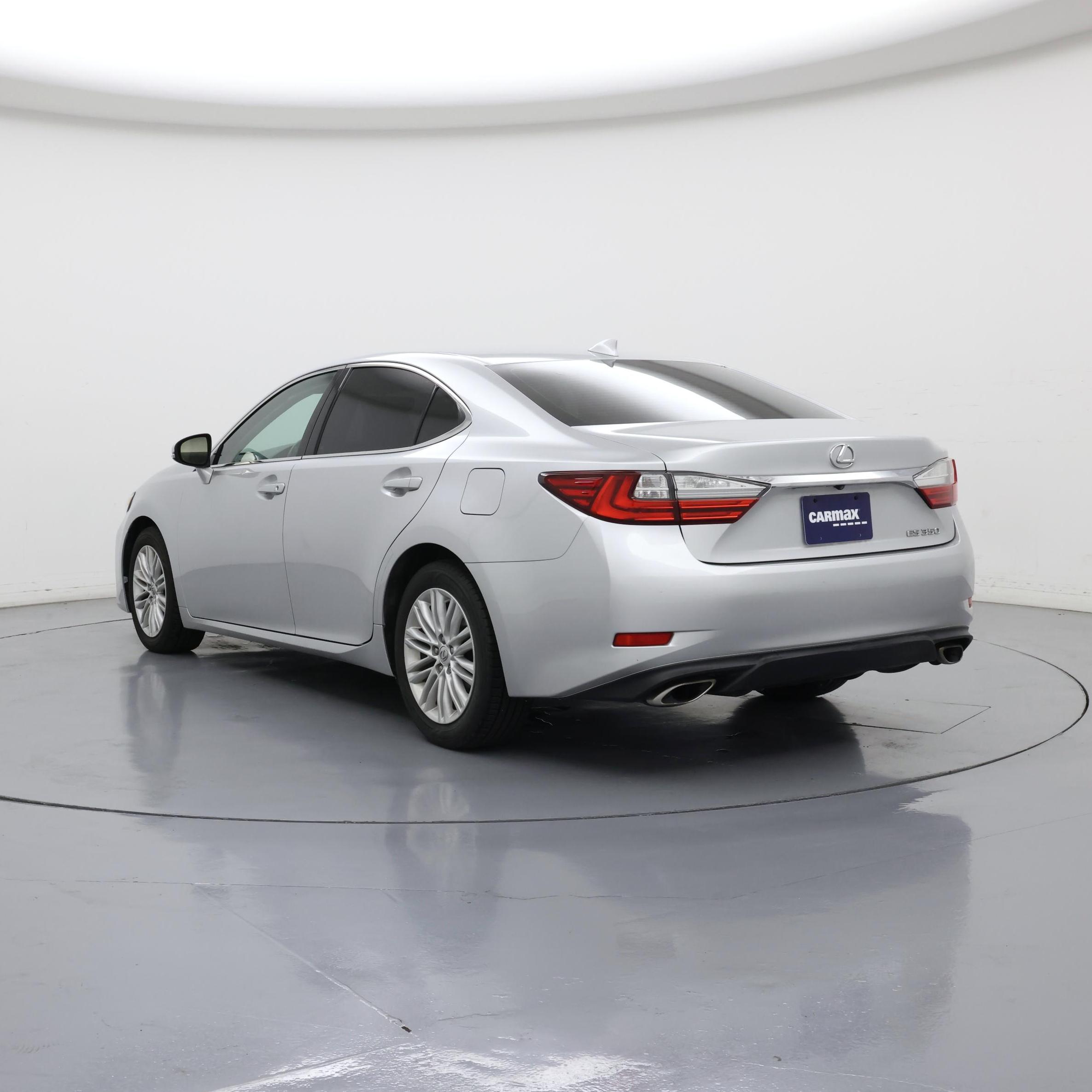 Thumbnail: 2016 Lexus ES - 2