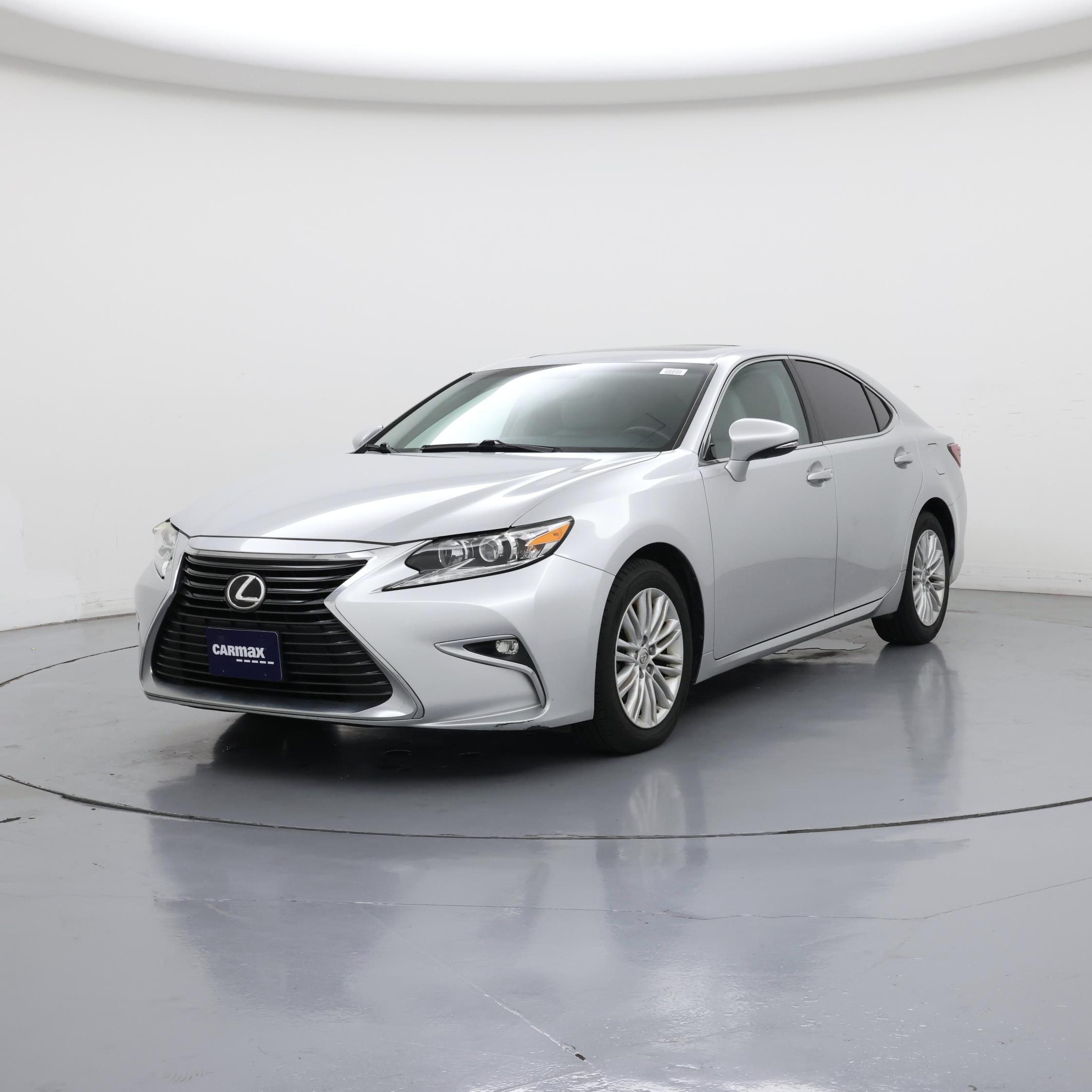 Thumbnail: 2016 Lexus ES - 4