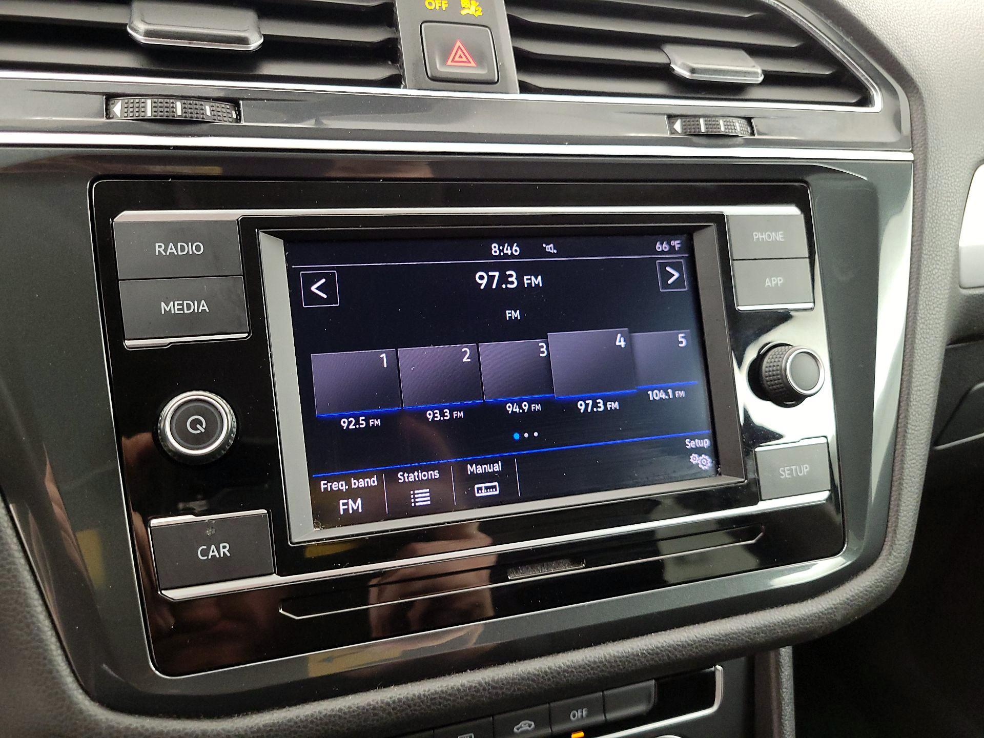 Thumbnail: 2019 Volkswagen Tiguan - 15
