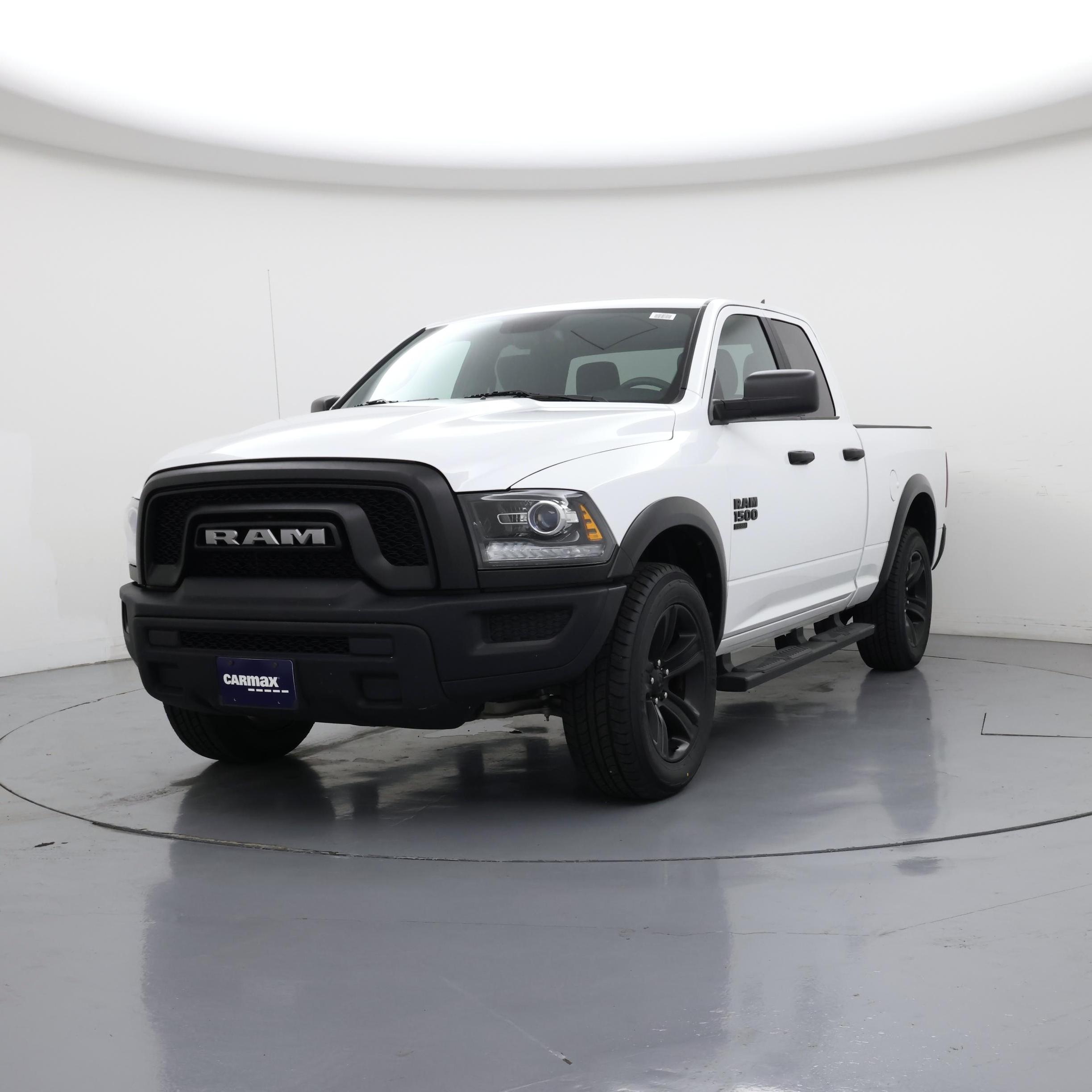 Thumbnail: 2022 RAM 1500 Classic - 4