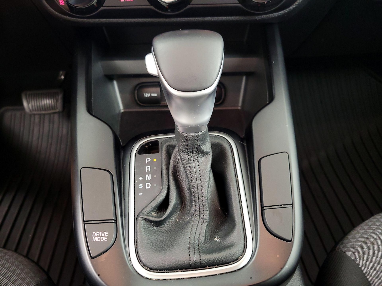 2021 Kia Soul X-Line - Photo 18