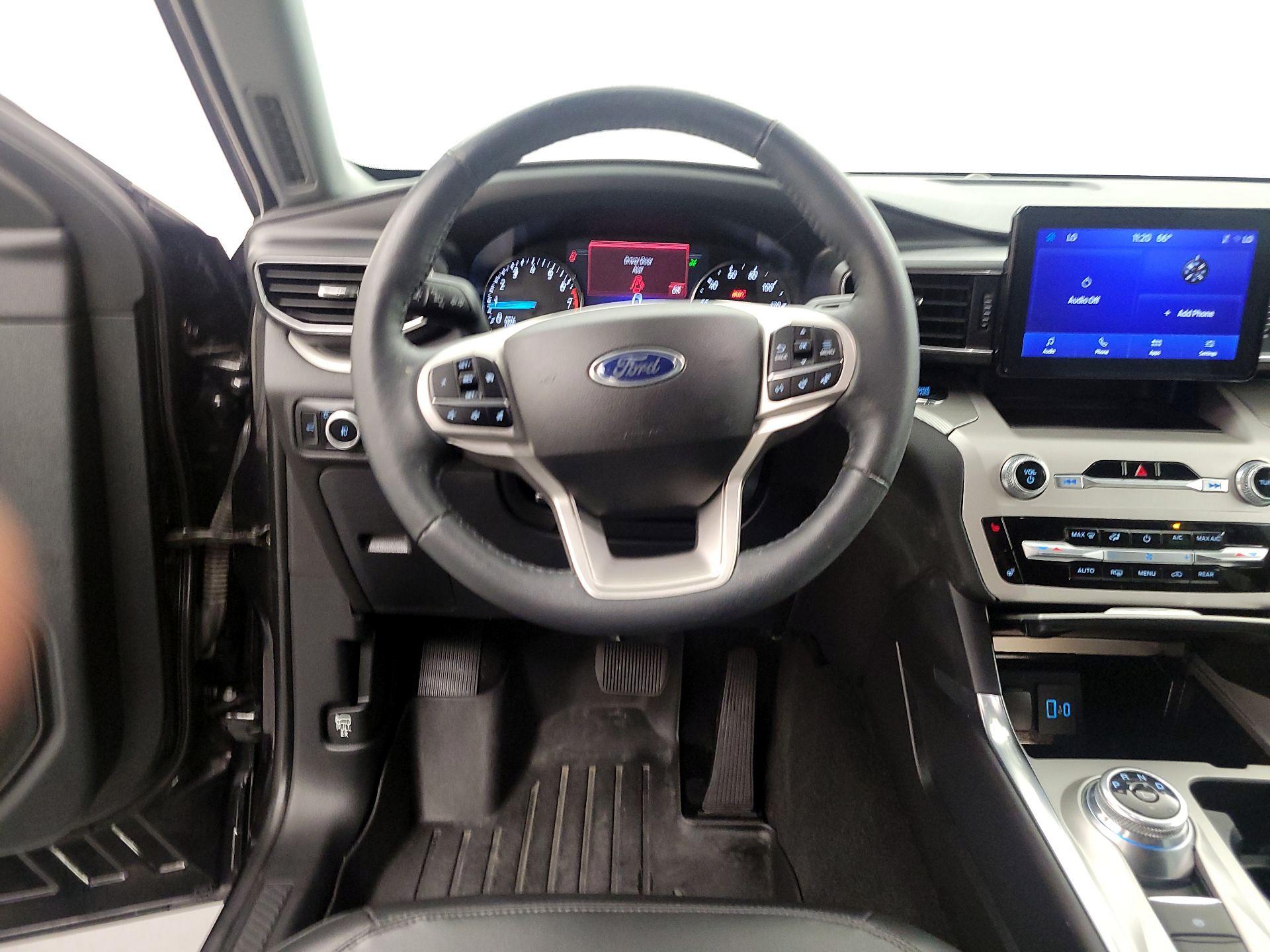 Thumbnail: 2024 Ford Explorer - 10