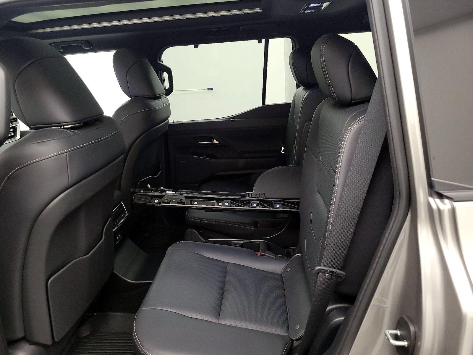 Rear Air Conditioning