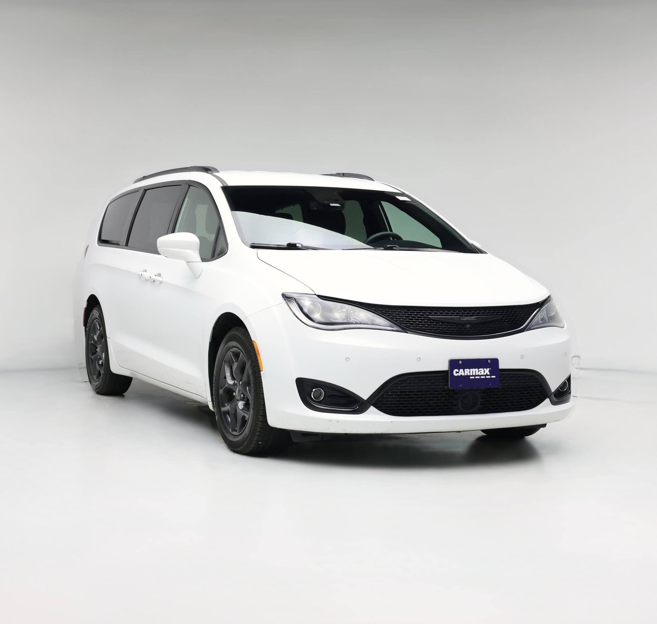 Thumbnail: 2020 Chrysler Pacifica - 1