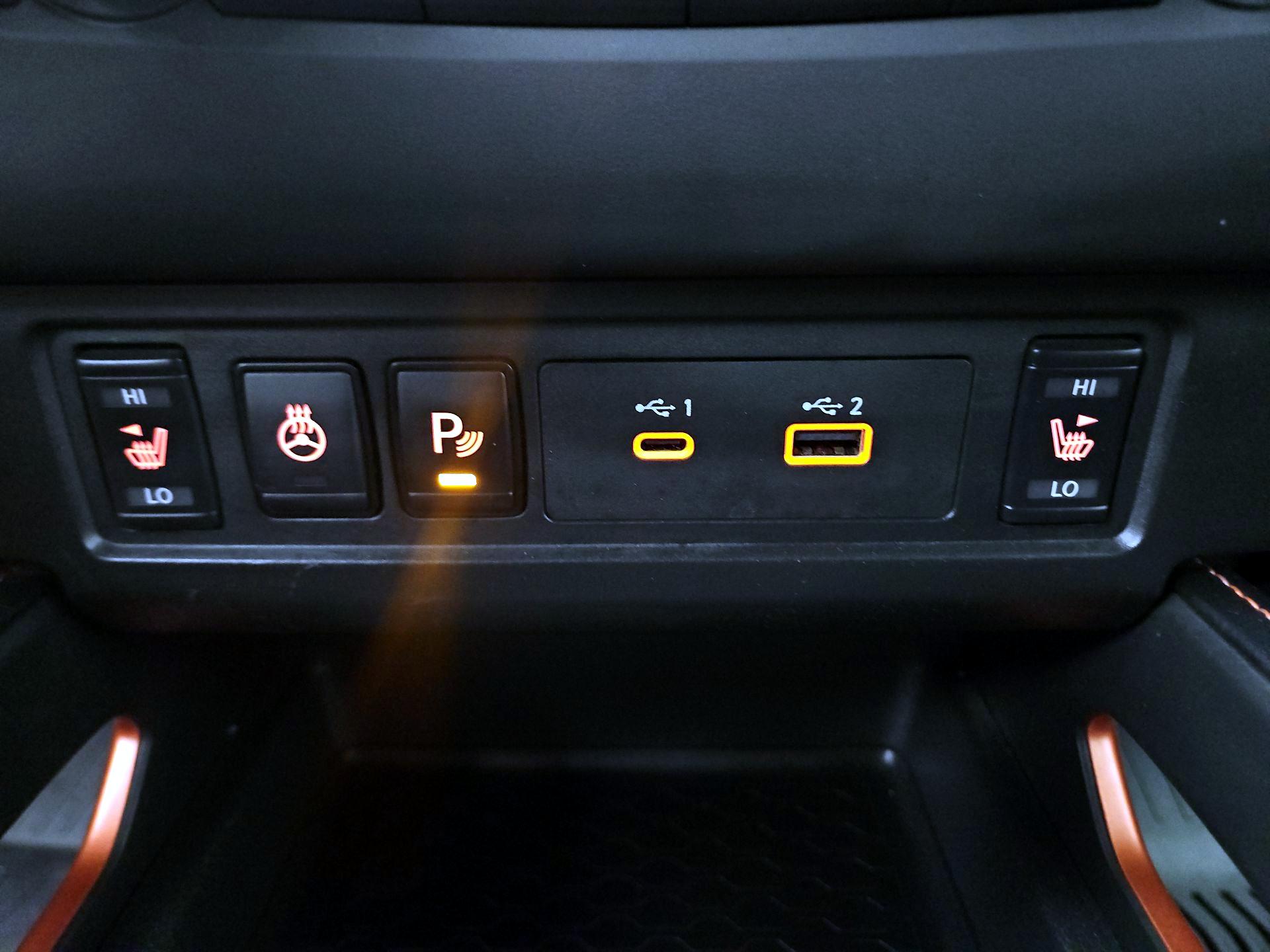 Thumbnail: 2023 Nissan Frontier - 19