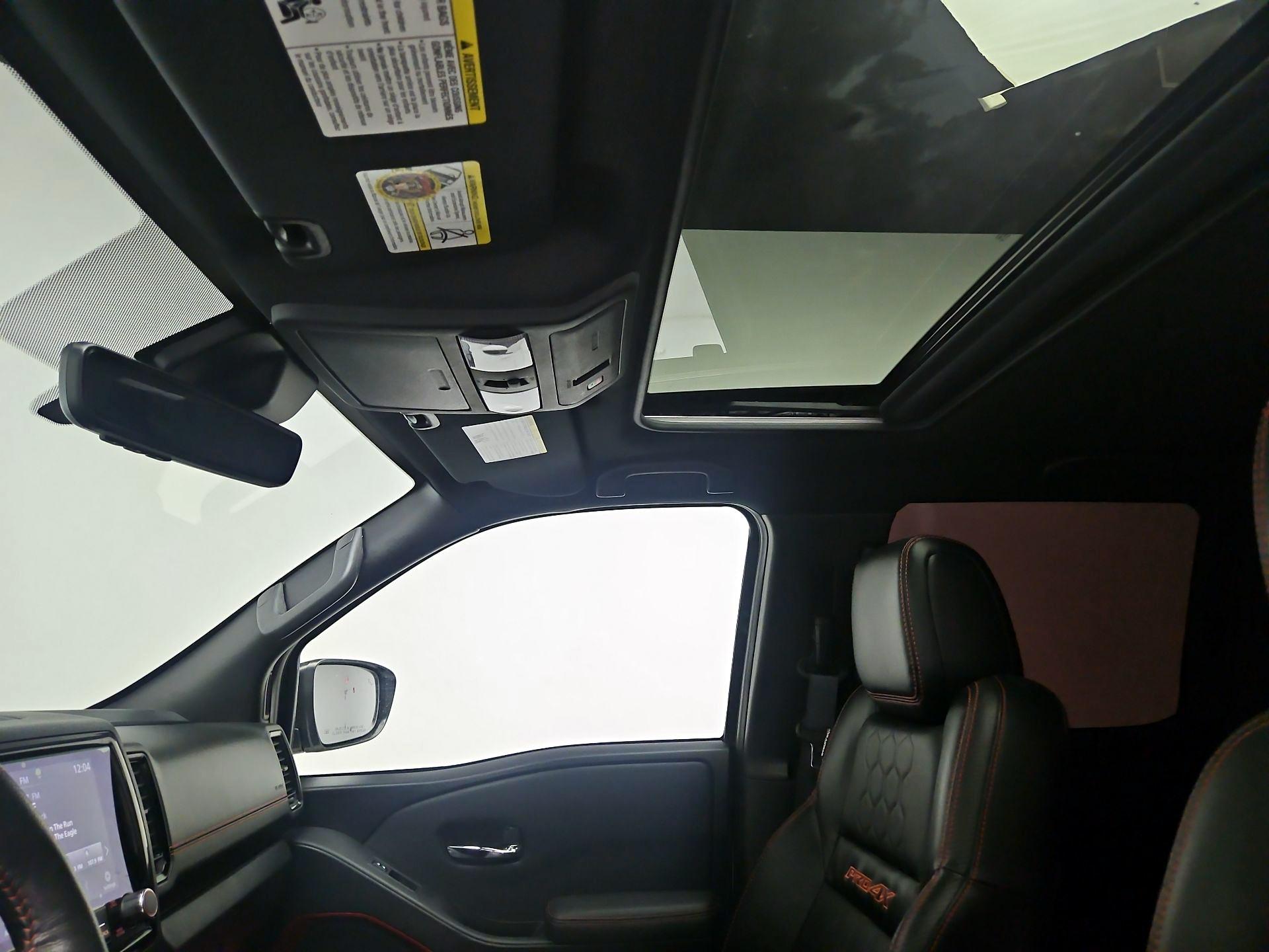 Thumbnail: 2023 Nissan Frontier - 20