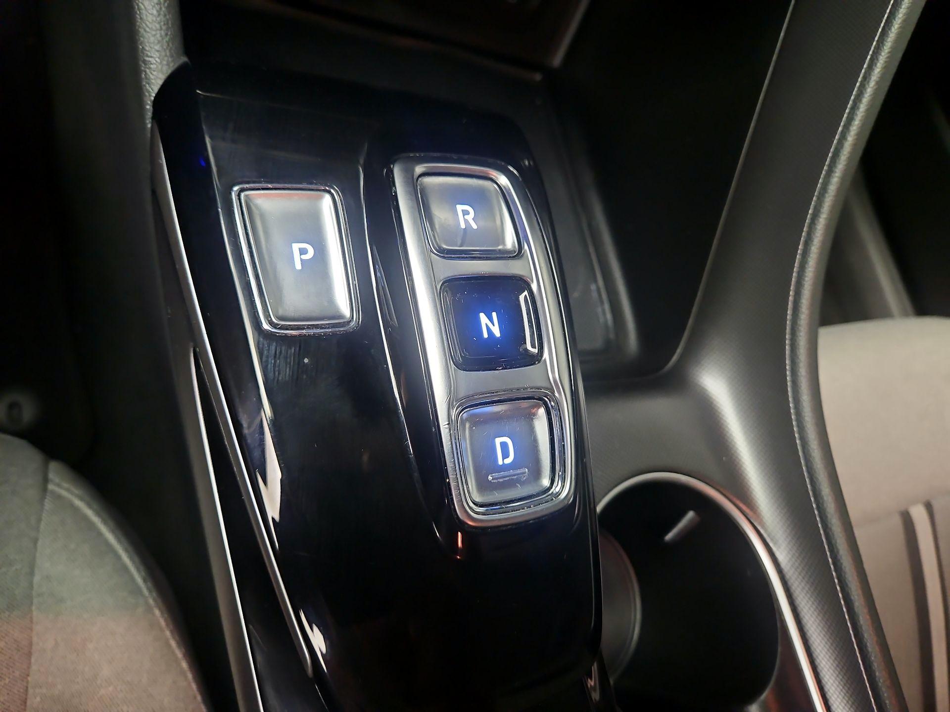 Thumbnail: 2021 Hyundai Sonata - 17