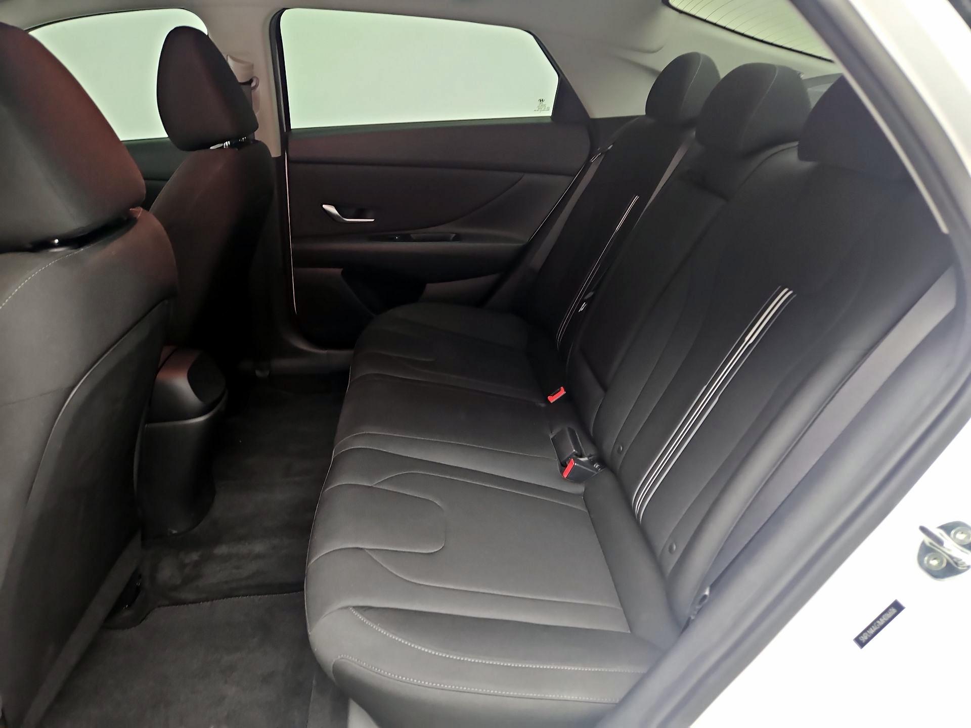 Thumbnail: 2021 Hyundai Elantra - 20