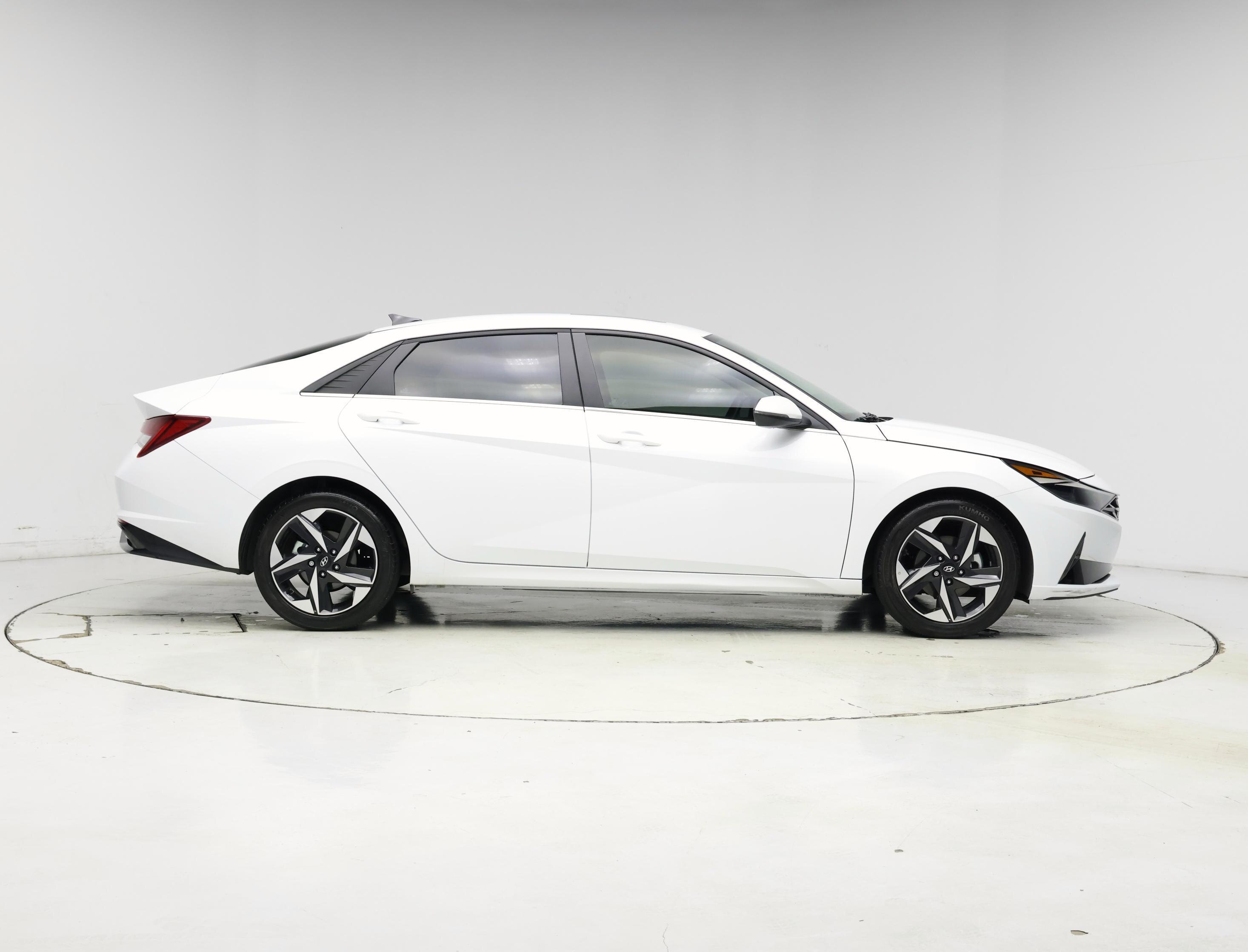 Thumbnail: 2021 Hyundai Elantra - 7