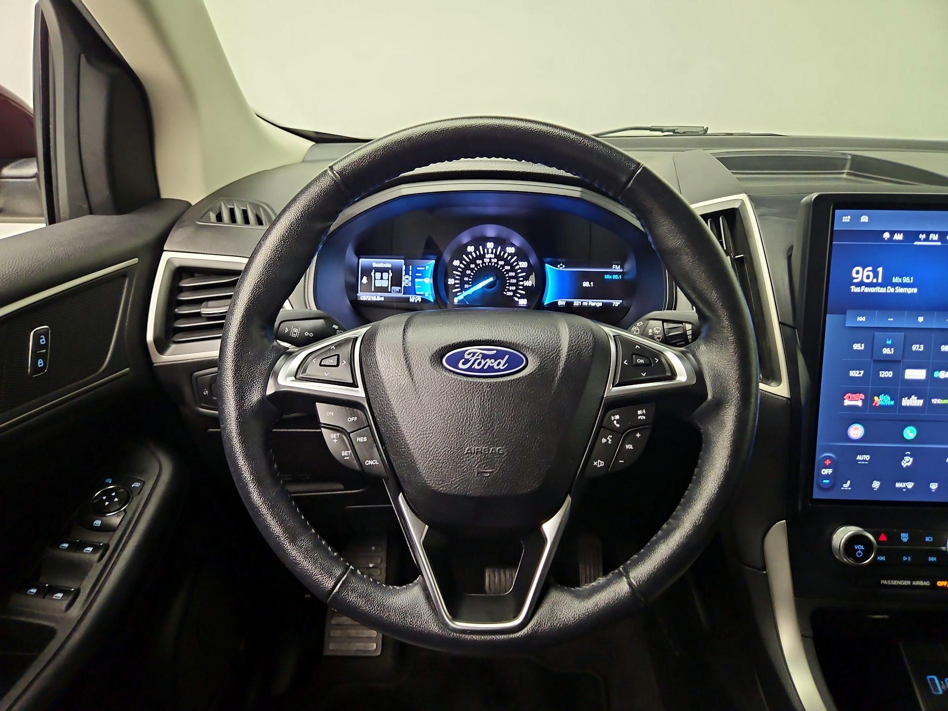 Thumbnail: 2022 Ford Edge - 10